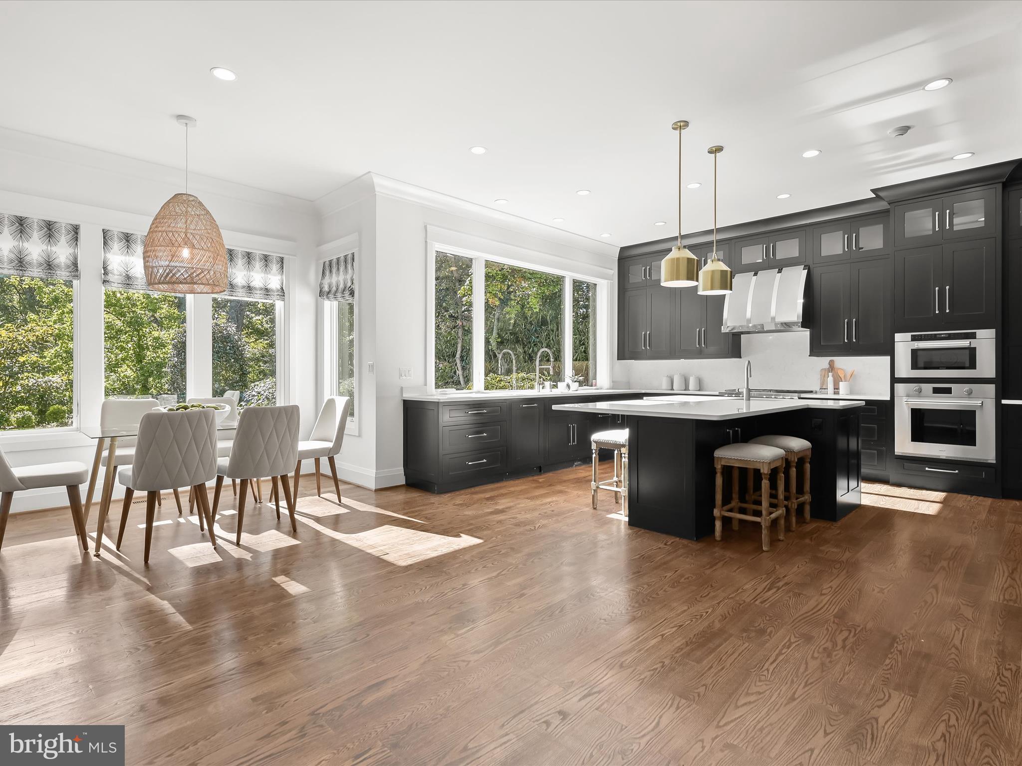 BELLEVUE FOREST - Residential