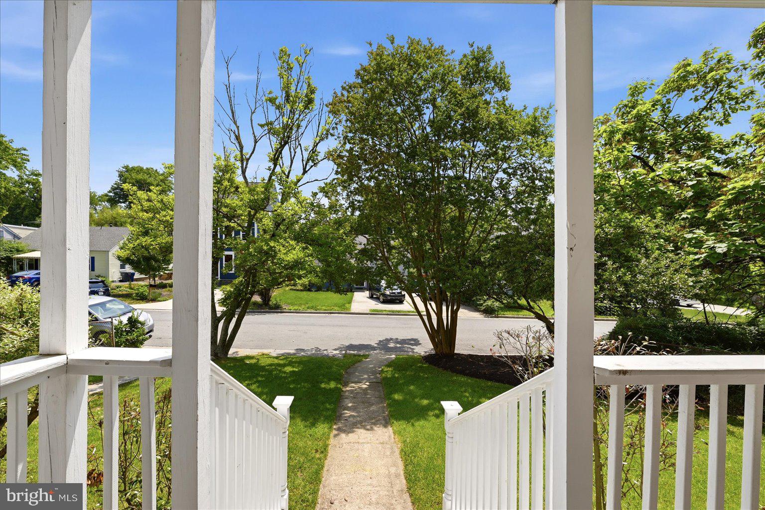 HILLWOOD - Residential