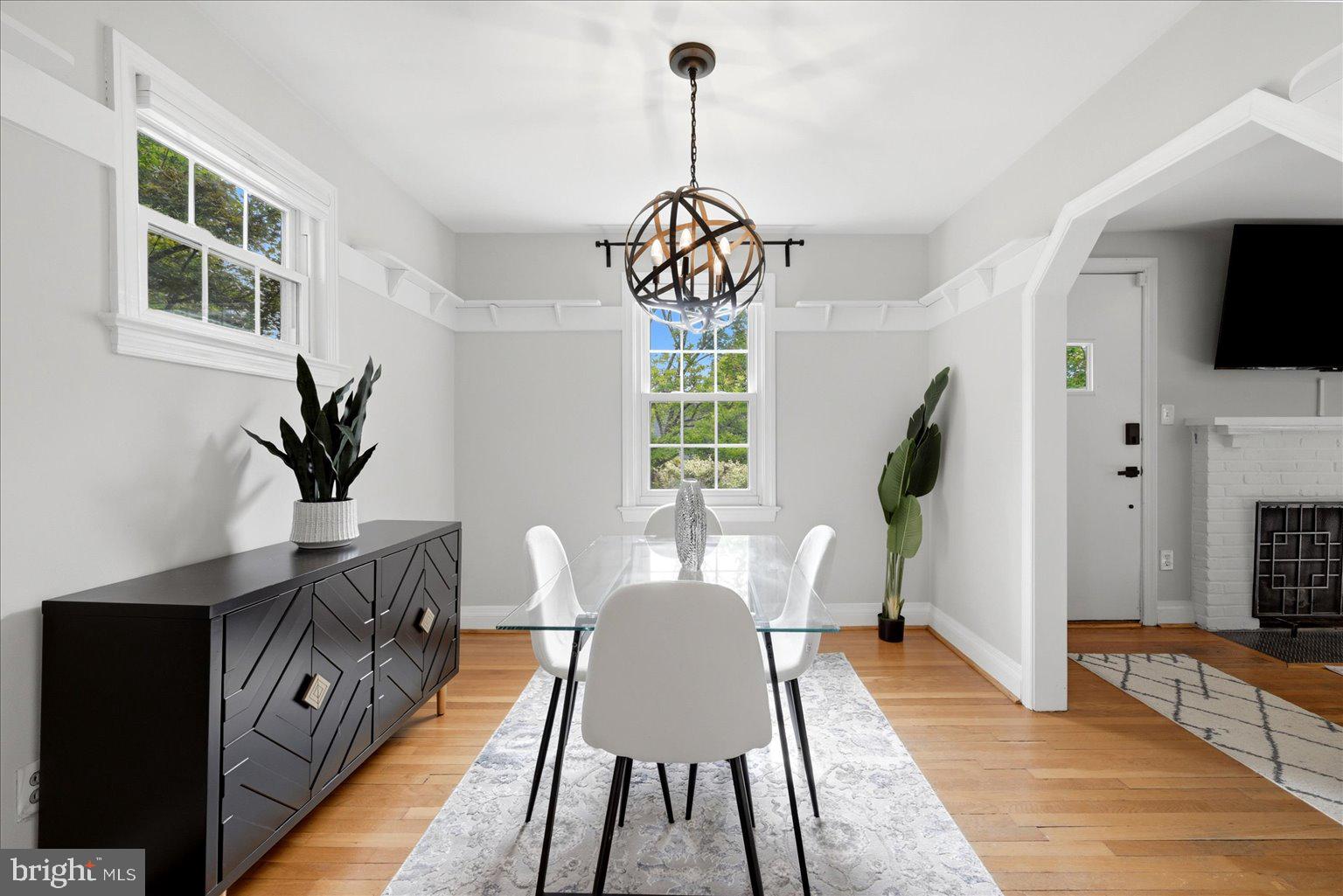 HILLWOOD - Residential