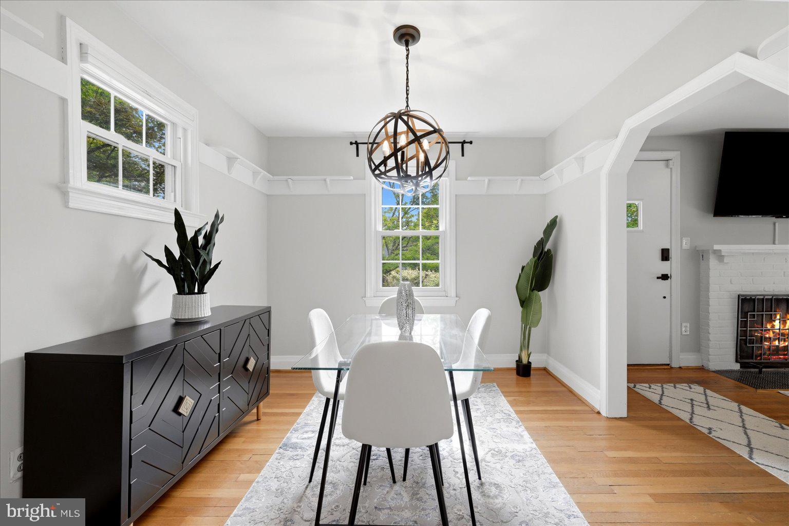 HILLWOOD - Residential