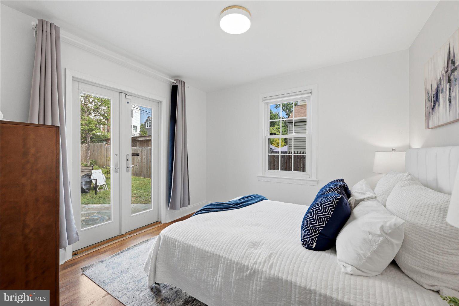 HILLWOOD - Residential