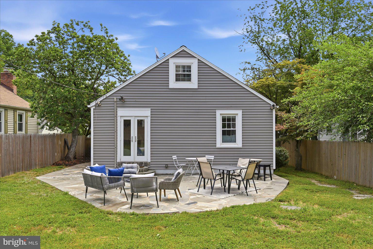 HILLWOOD - Residential