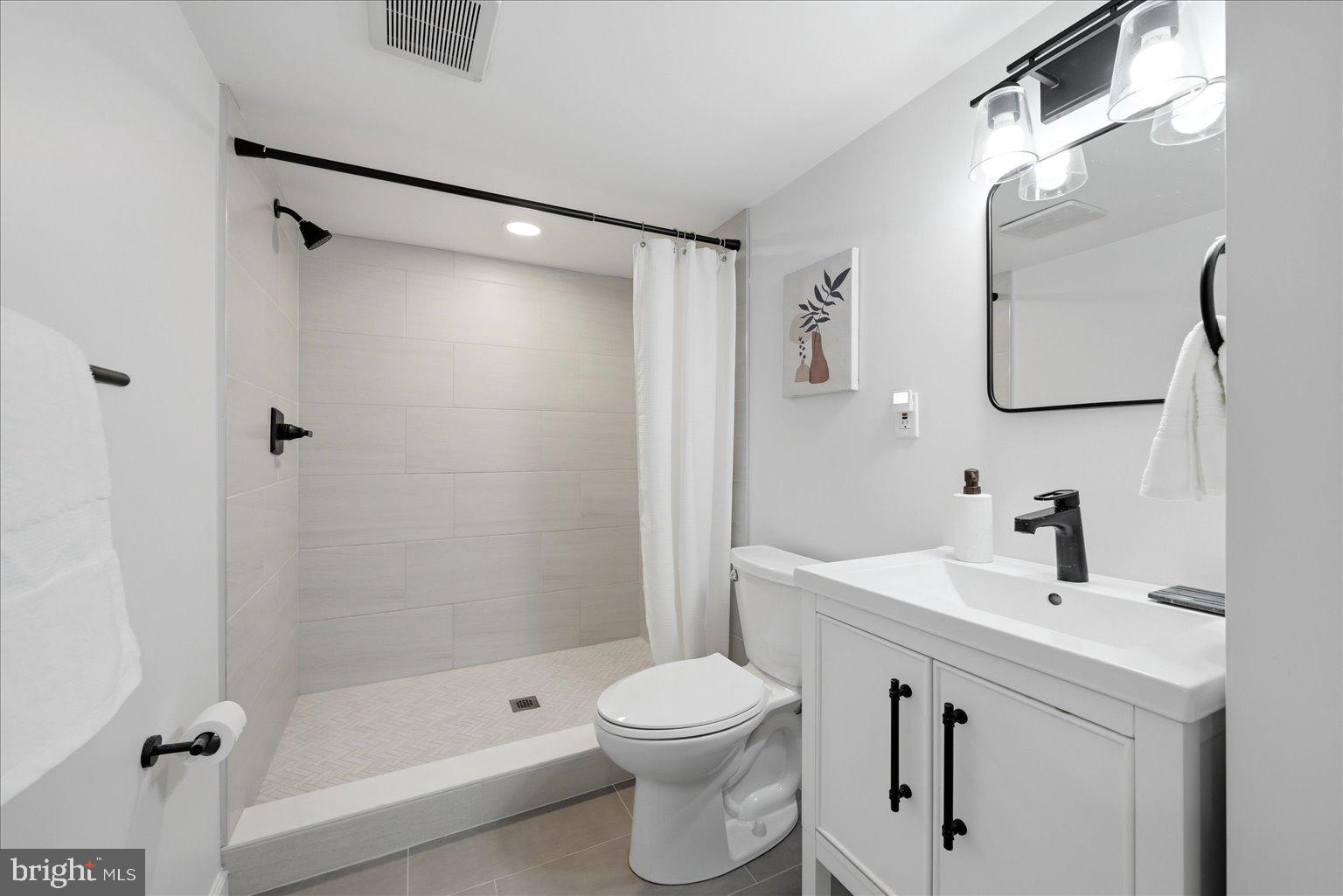 HILLWOOD - Residential