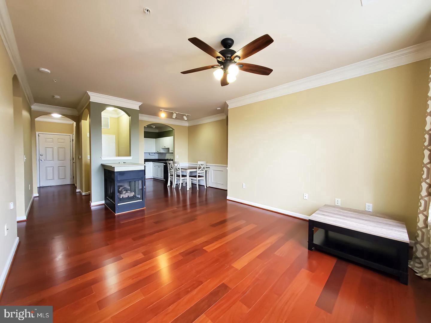 THE COLONNADE AT KENTLANDS - Residential Lease