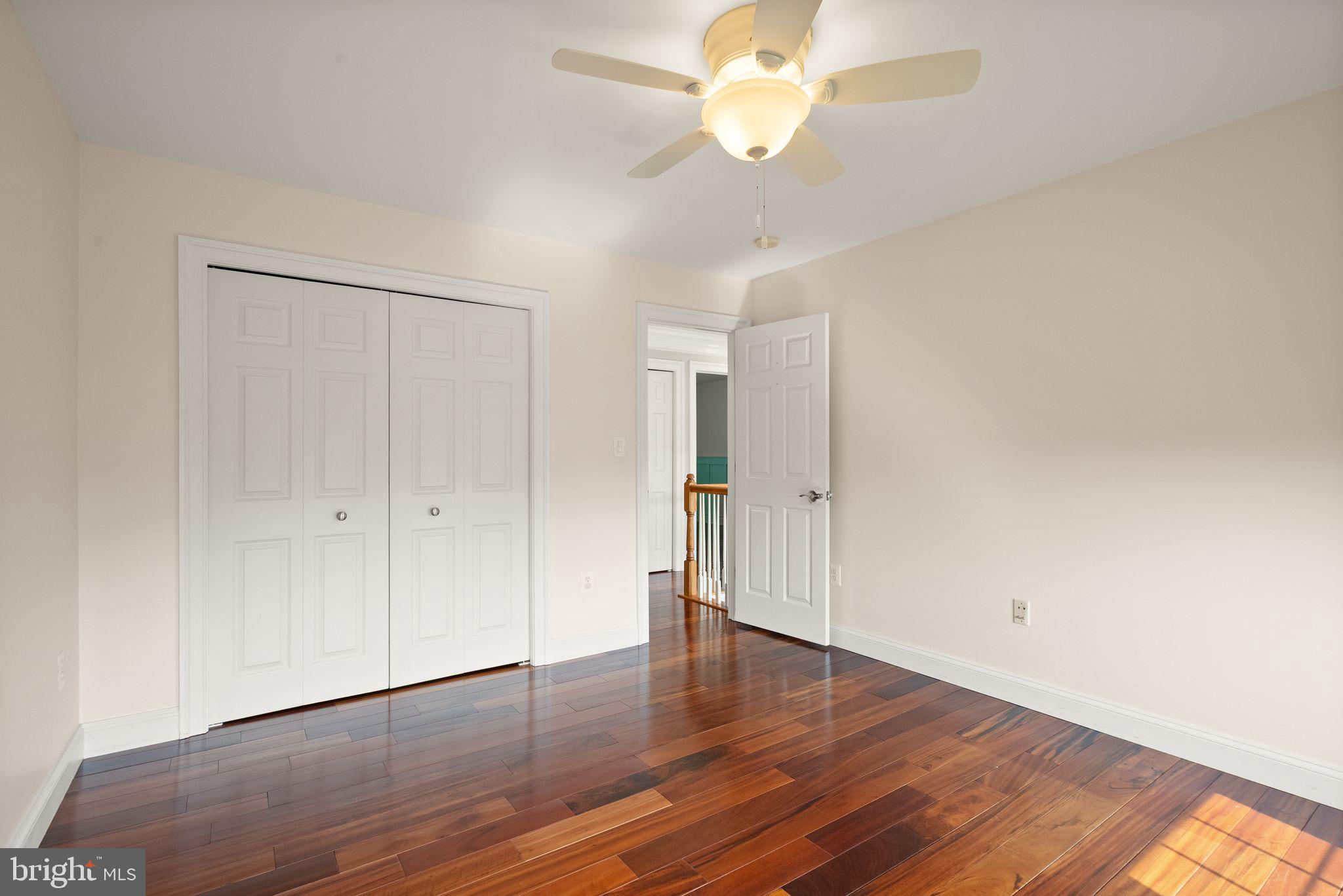 RIVERS EDGE - Residential