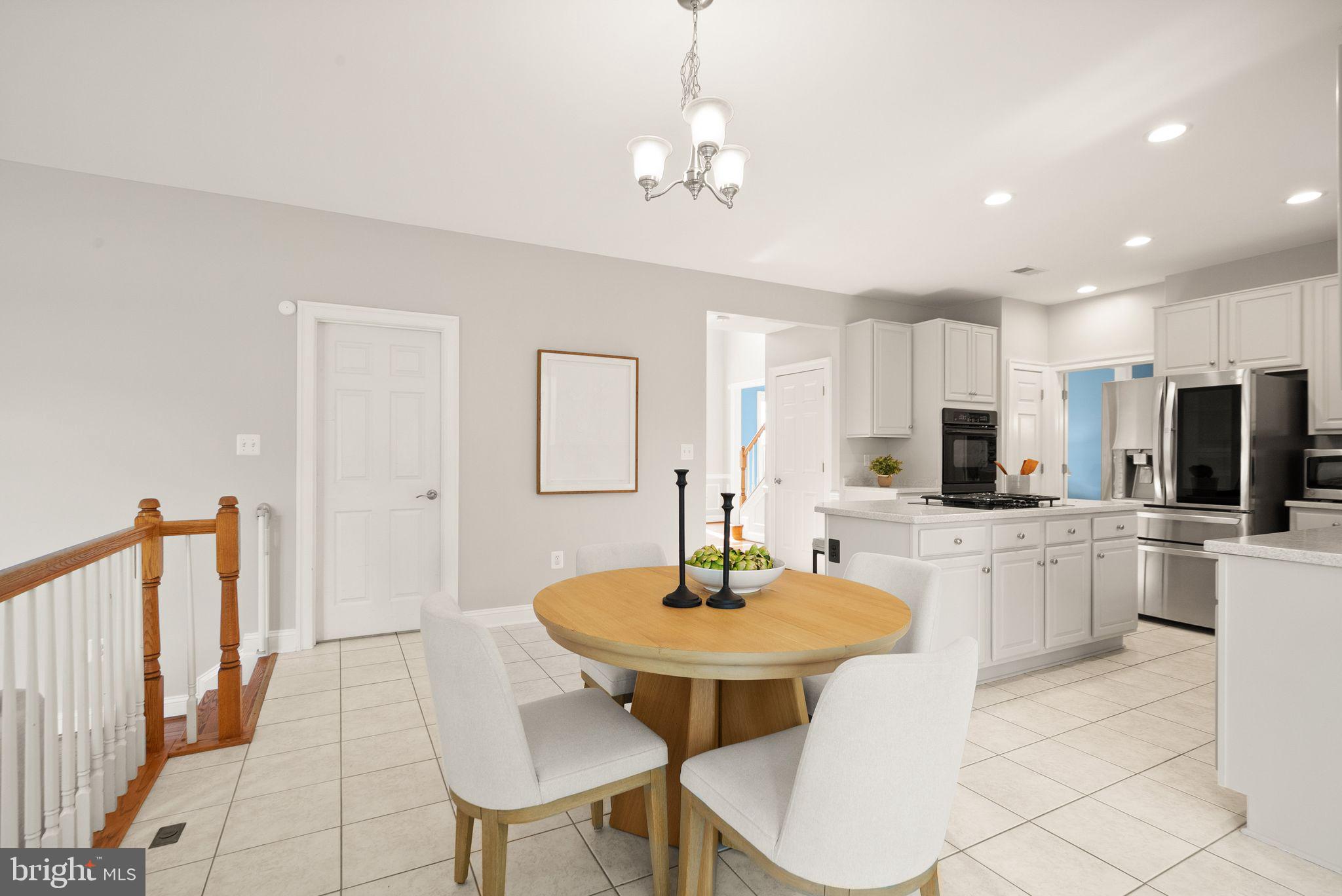 RIVERS EDGE - Residential