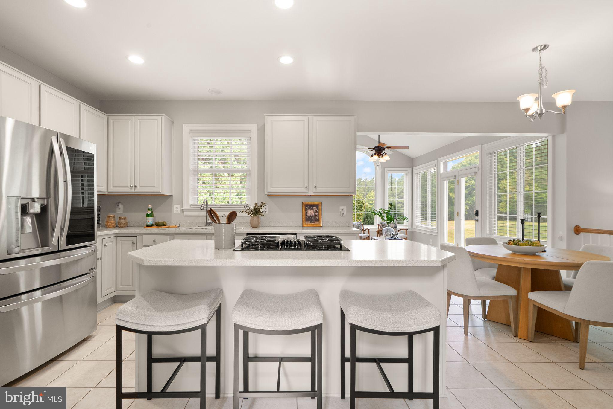 RIVERS EDGE - Residential