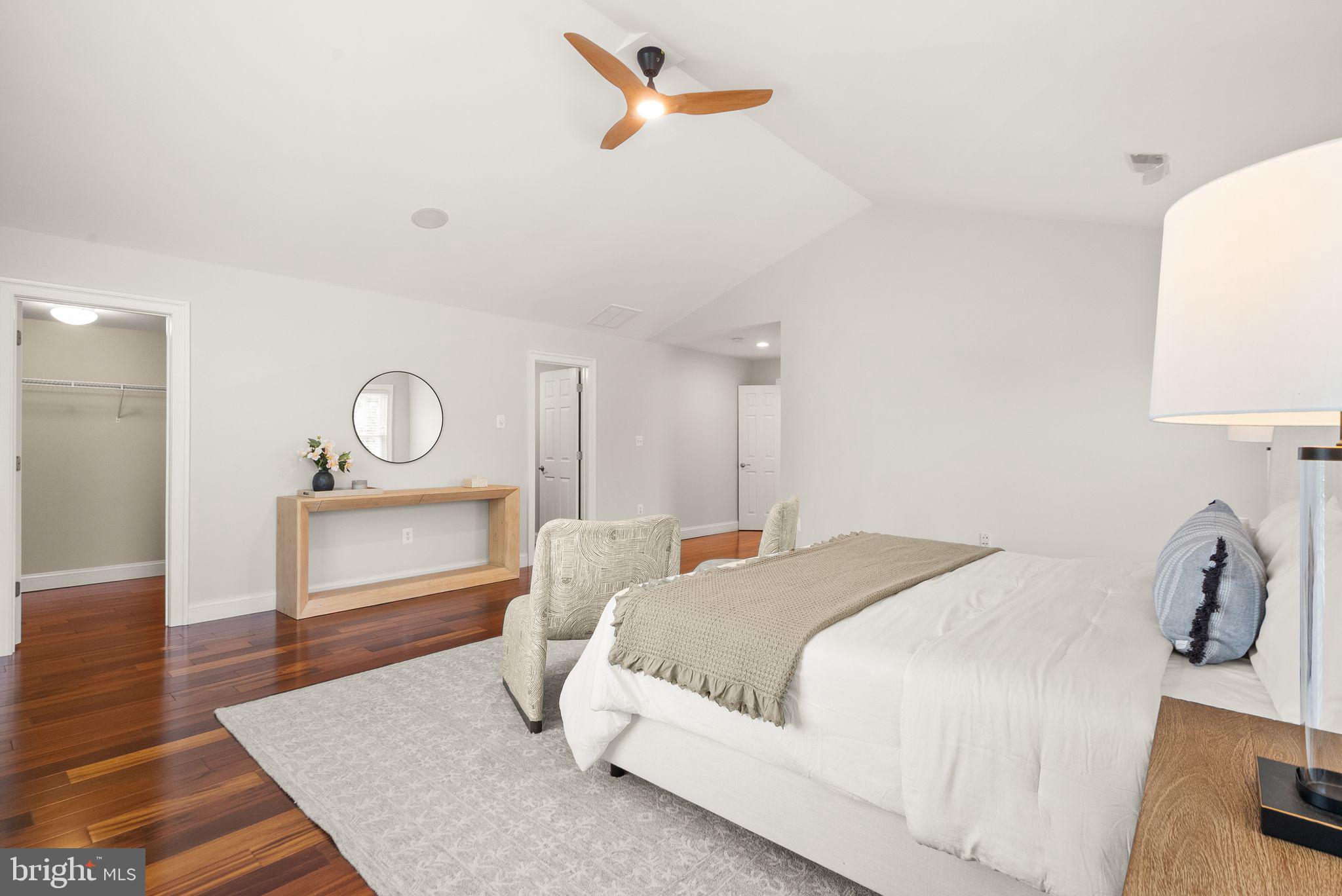 RIVERS EDGE - Residential