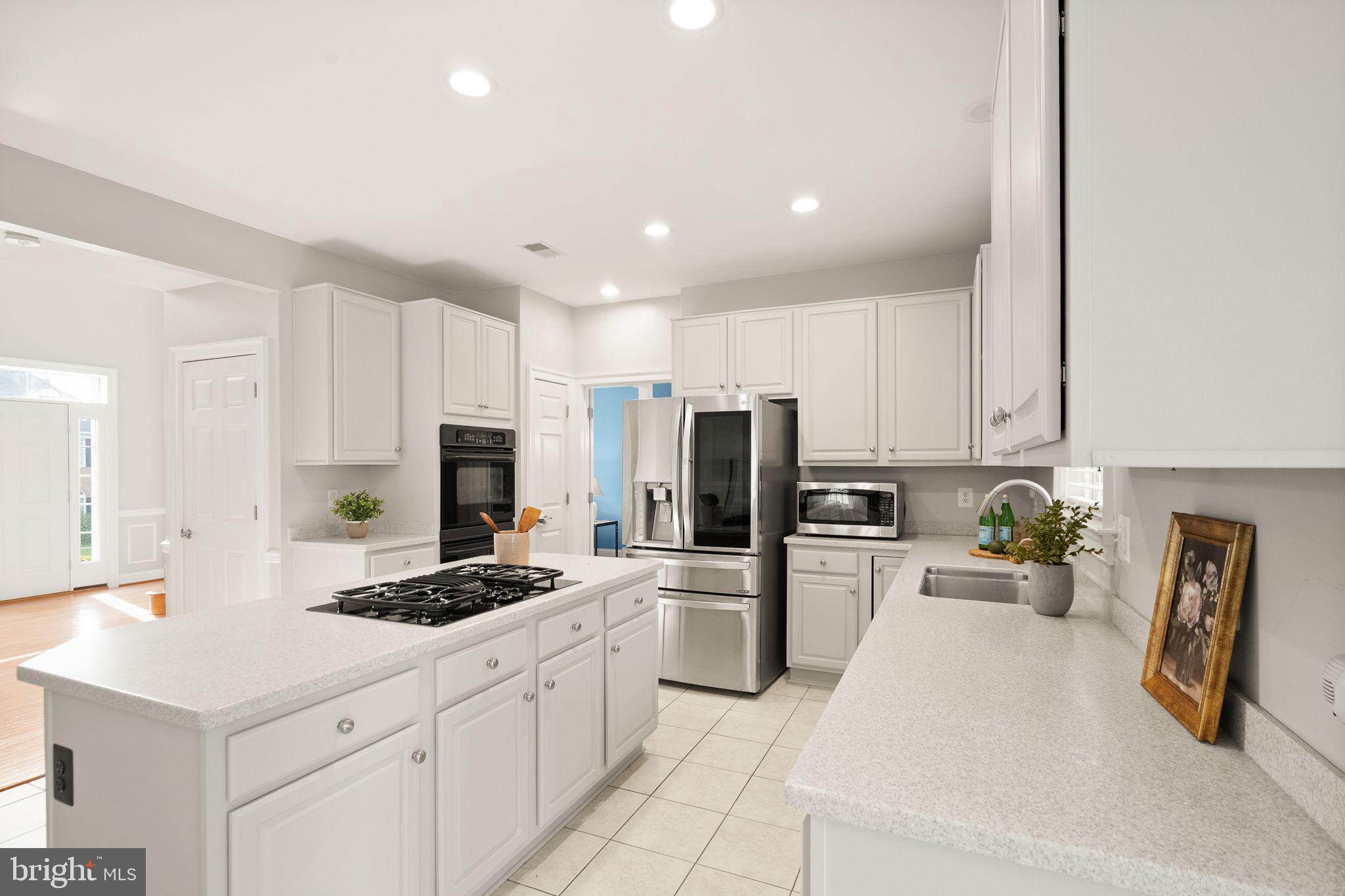 RIVERS EDGE - Residential
