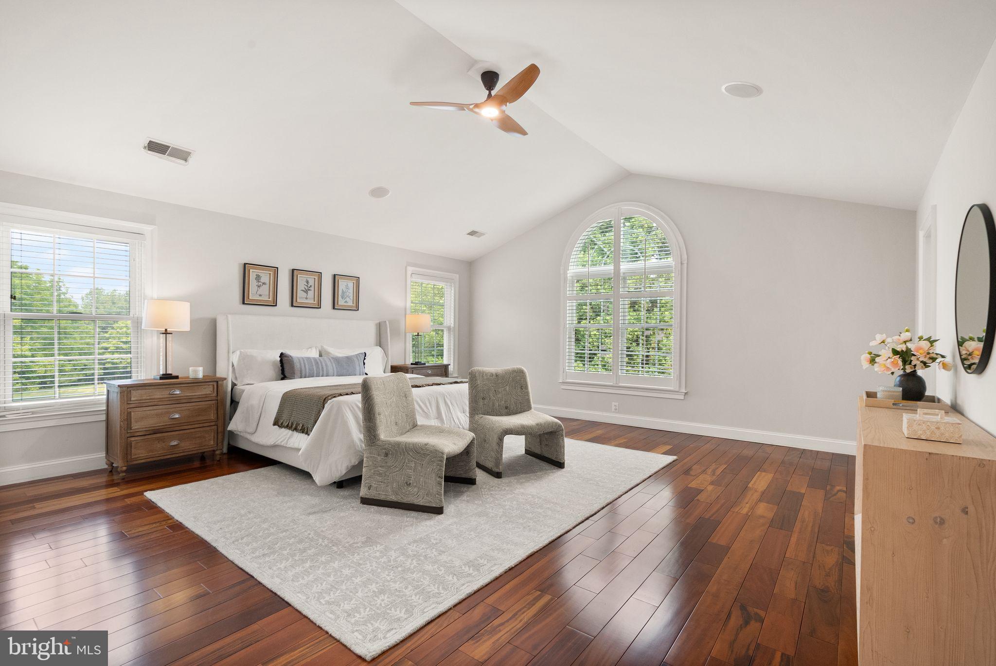 RIVERS EDGE - Residential