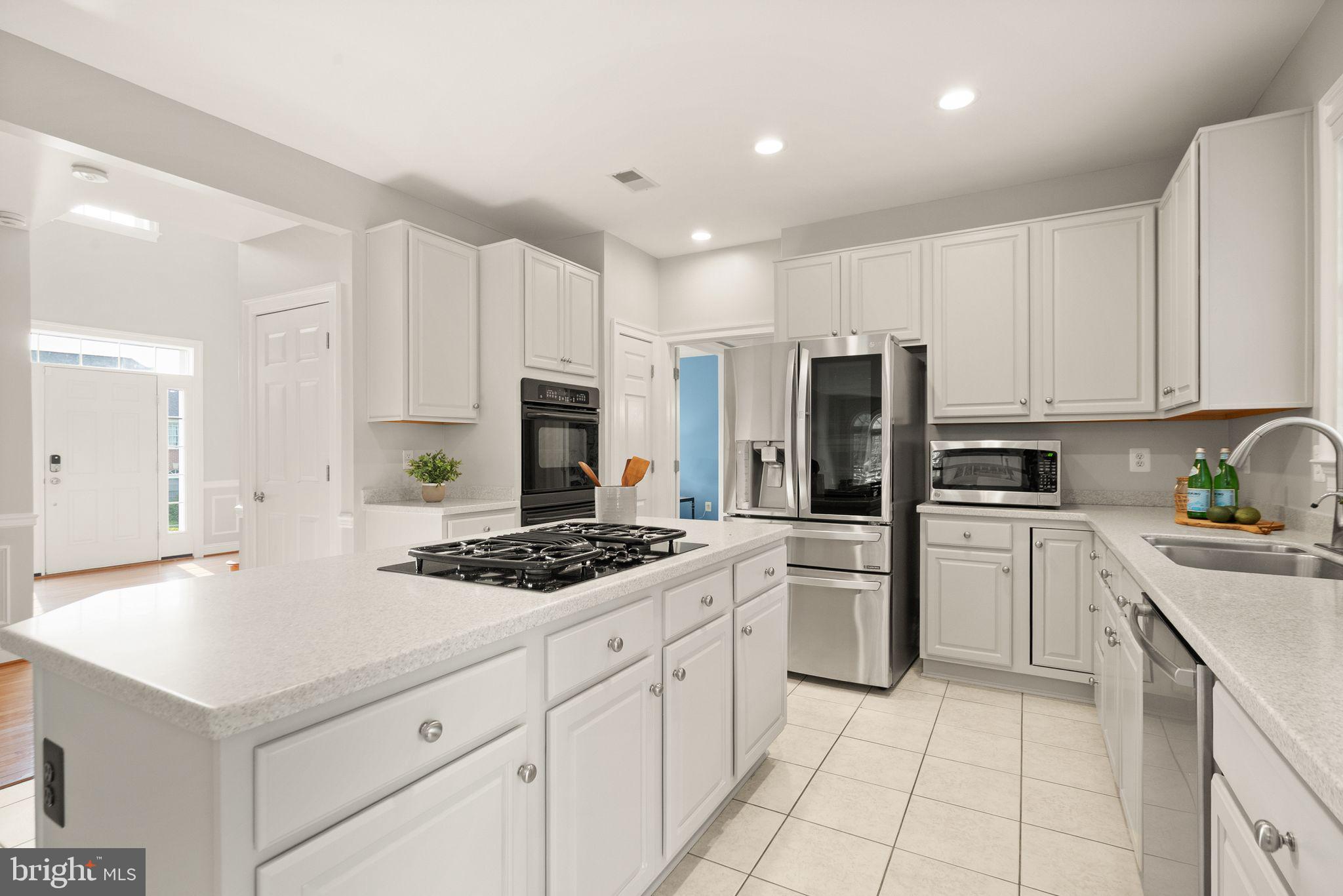 RIVERS EDGE - Residential