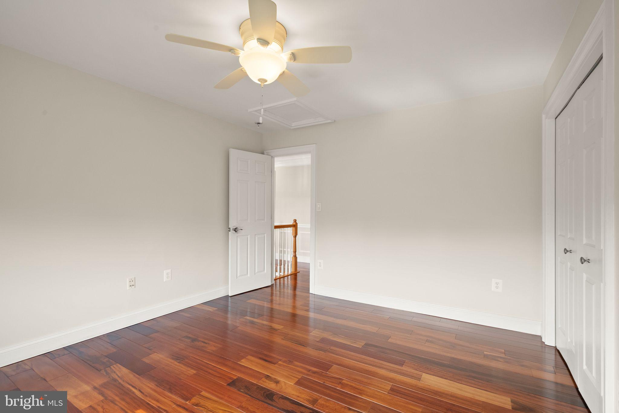 RIVERS EDGE - Residential