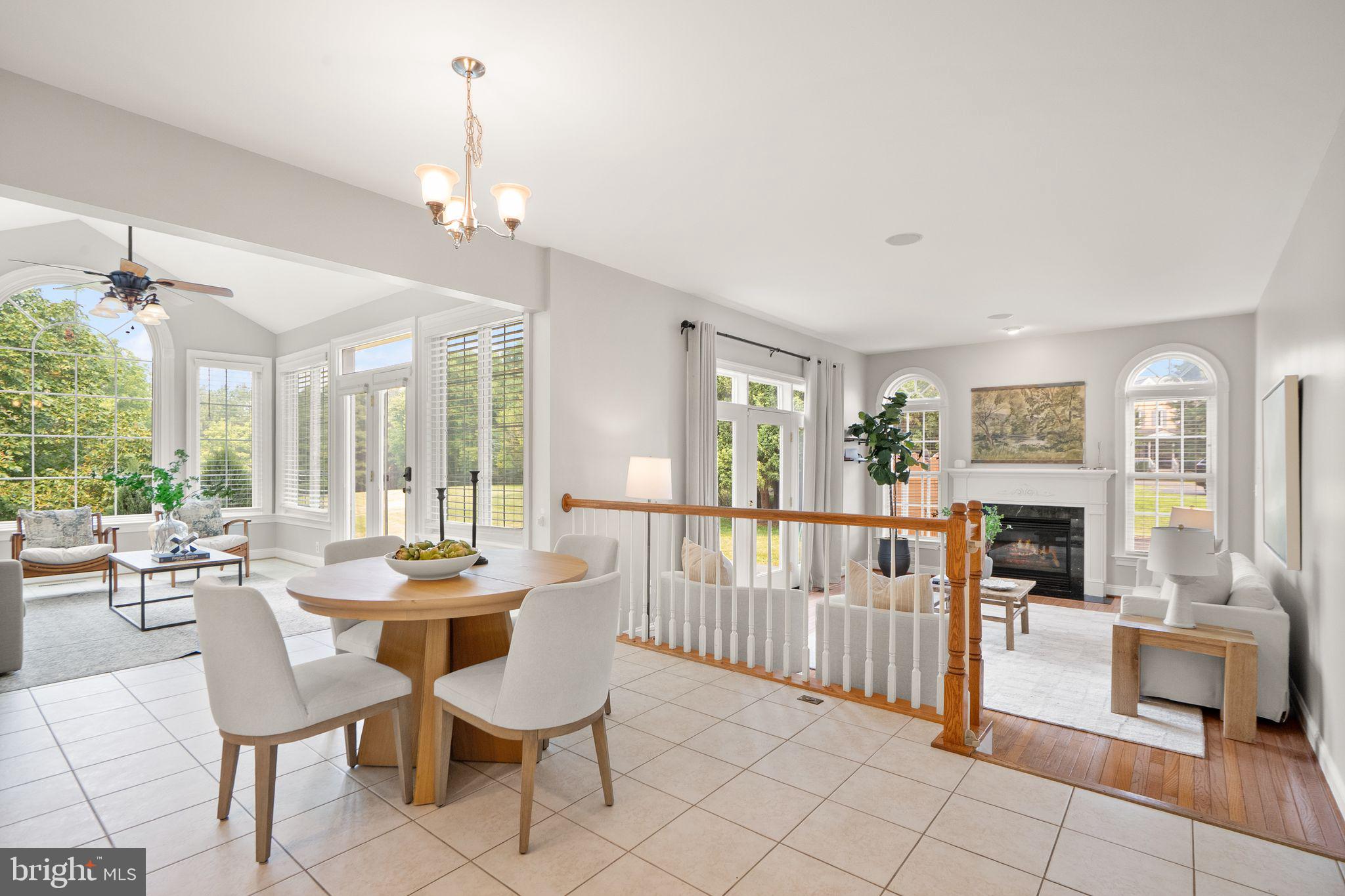 RIVERS EDGE - Residential