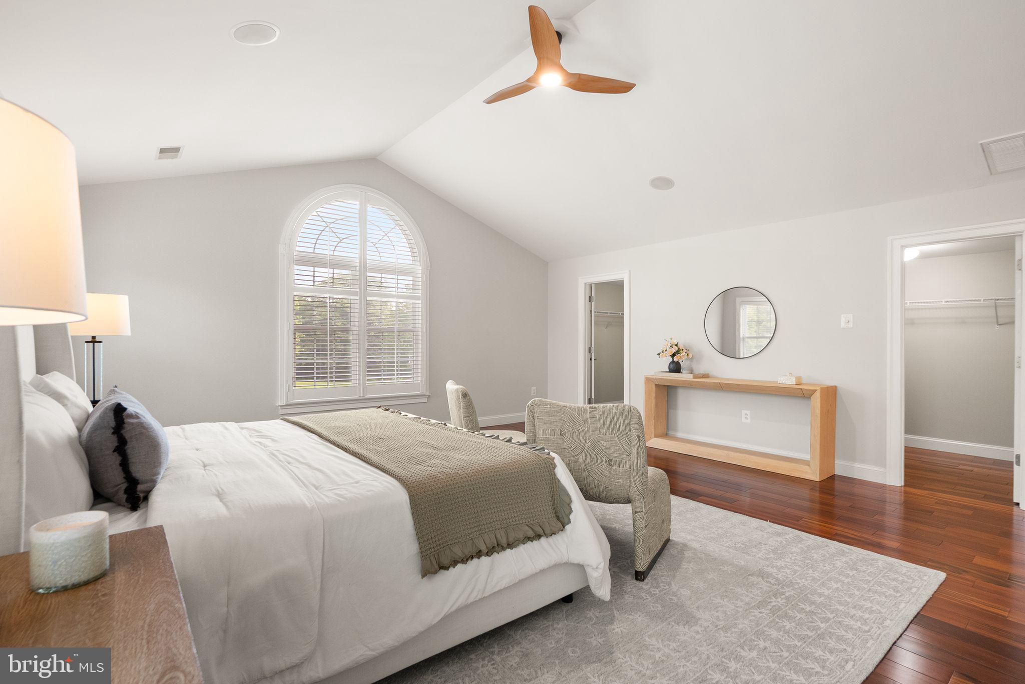 RIVERS EDGE - Residential