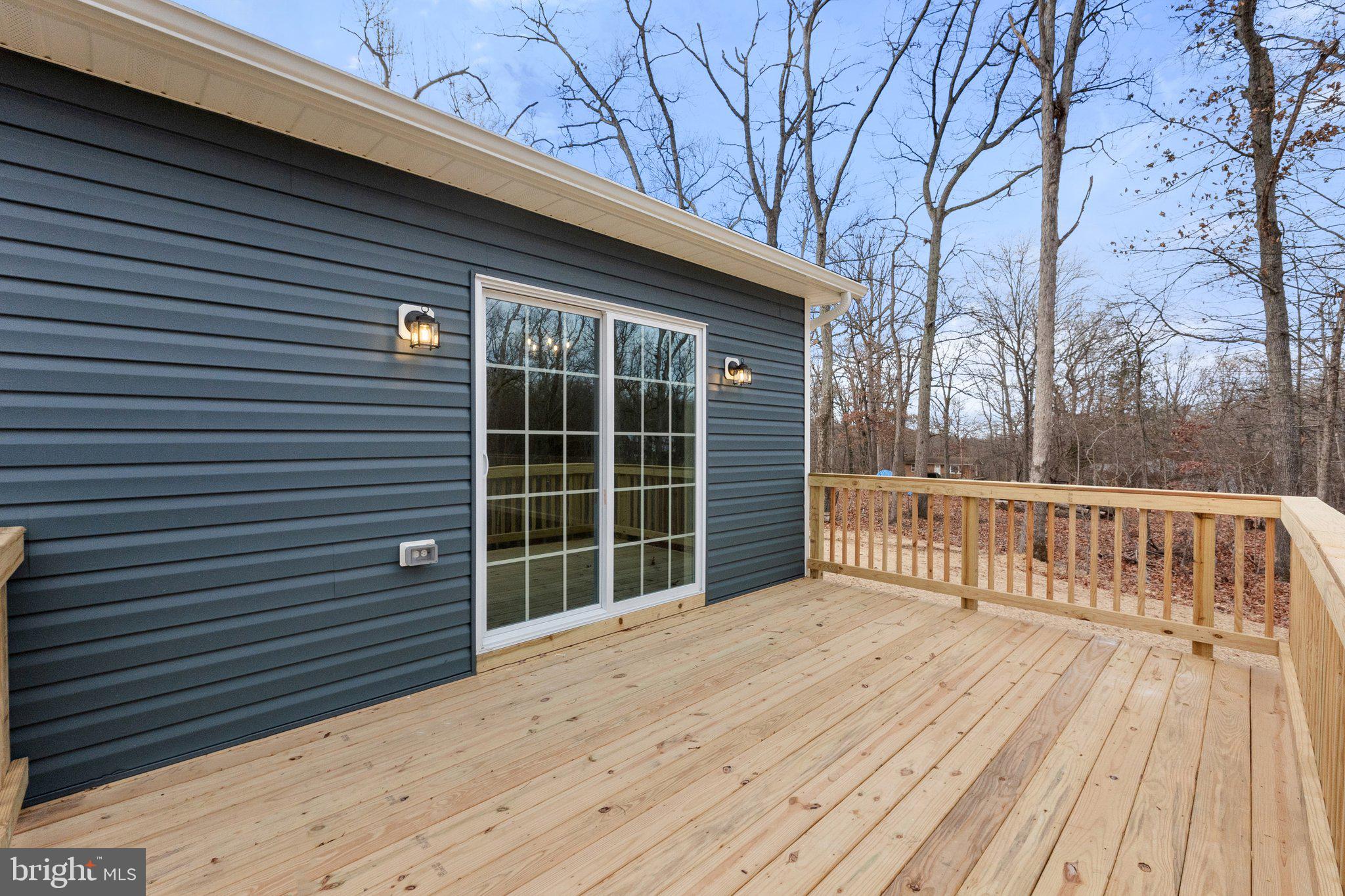 RIVER VIEW PARK - Residential