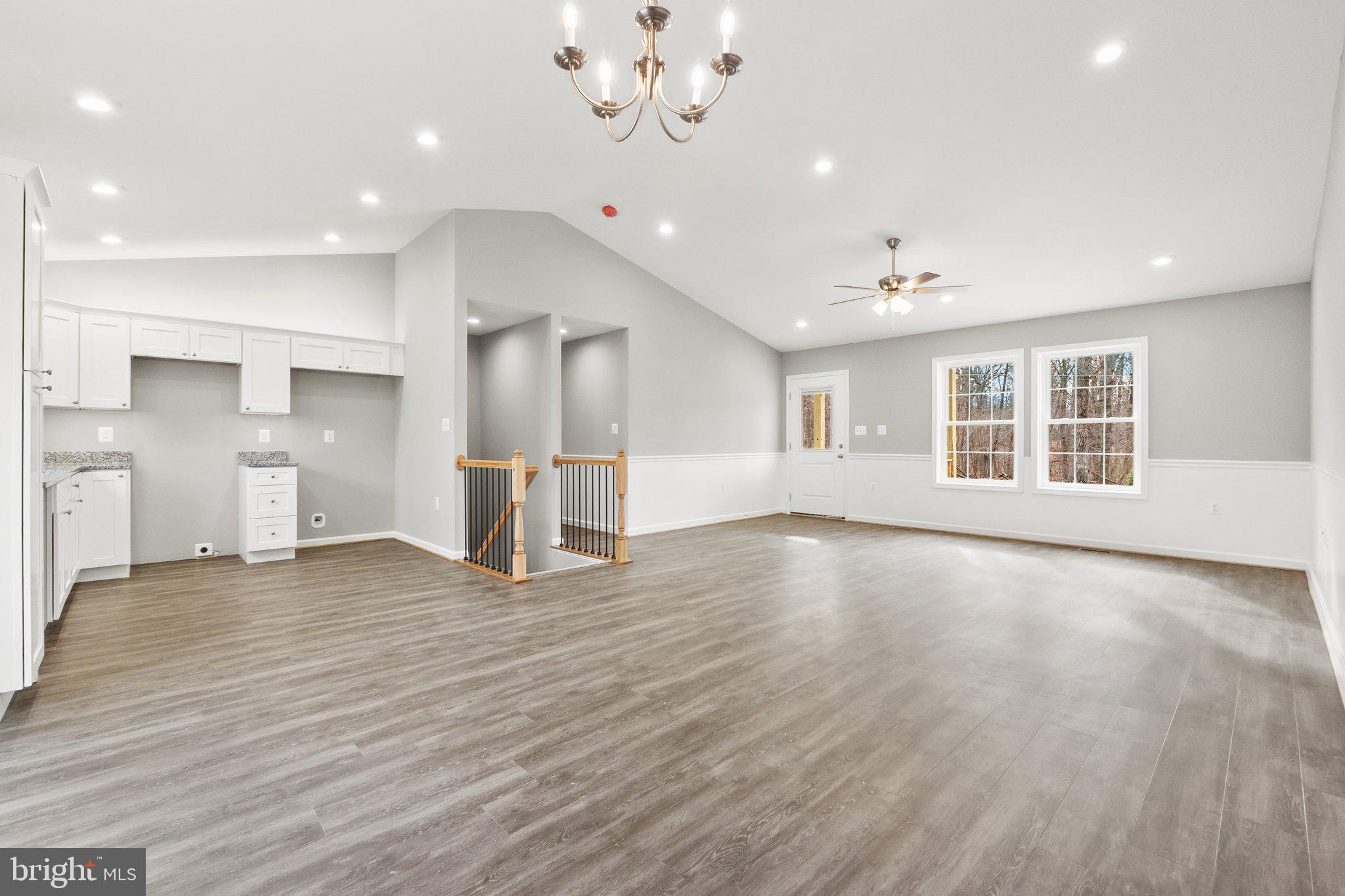RIVER VIEW PARK - Residential