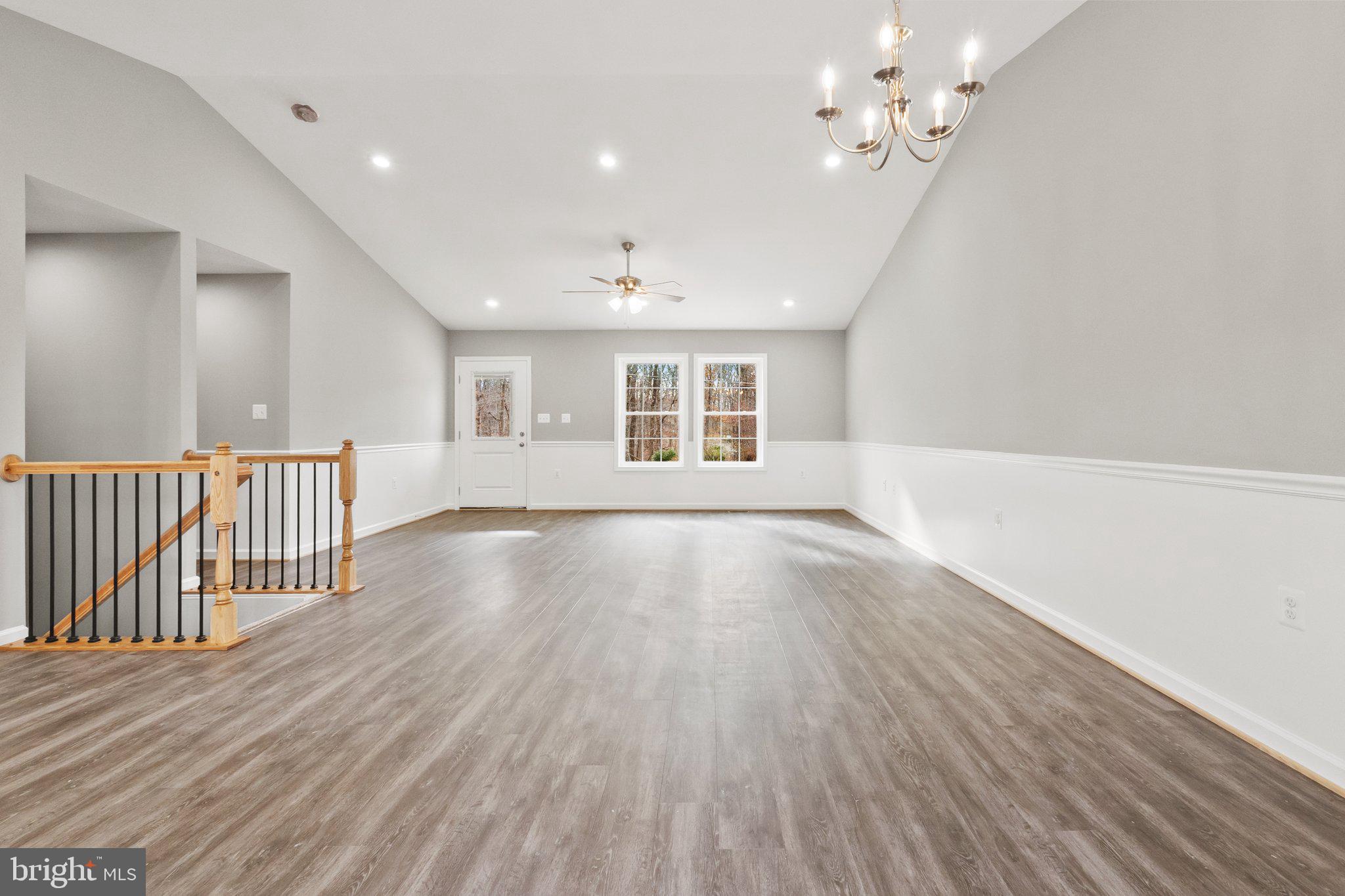 RIVER VIEW PARK - Residential