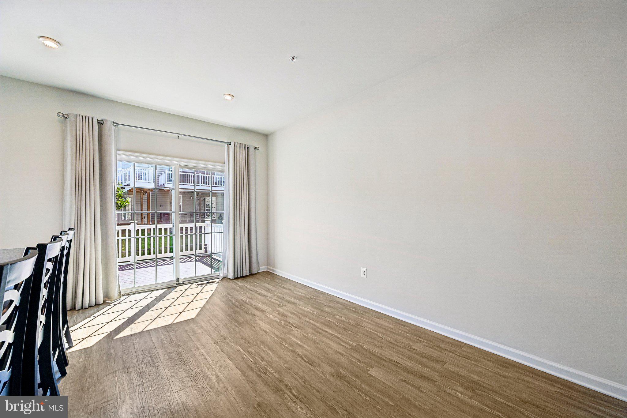 HIGHGATE VILLAGE - Residential