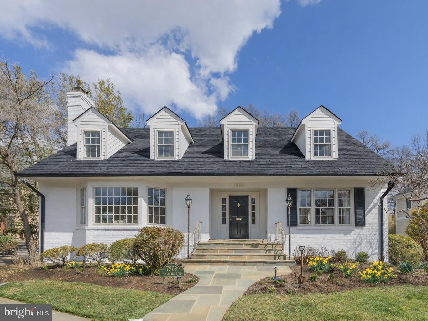 BRADLEY HILLS - Residential