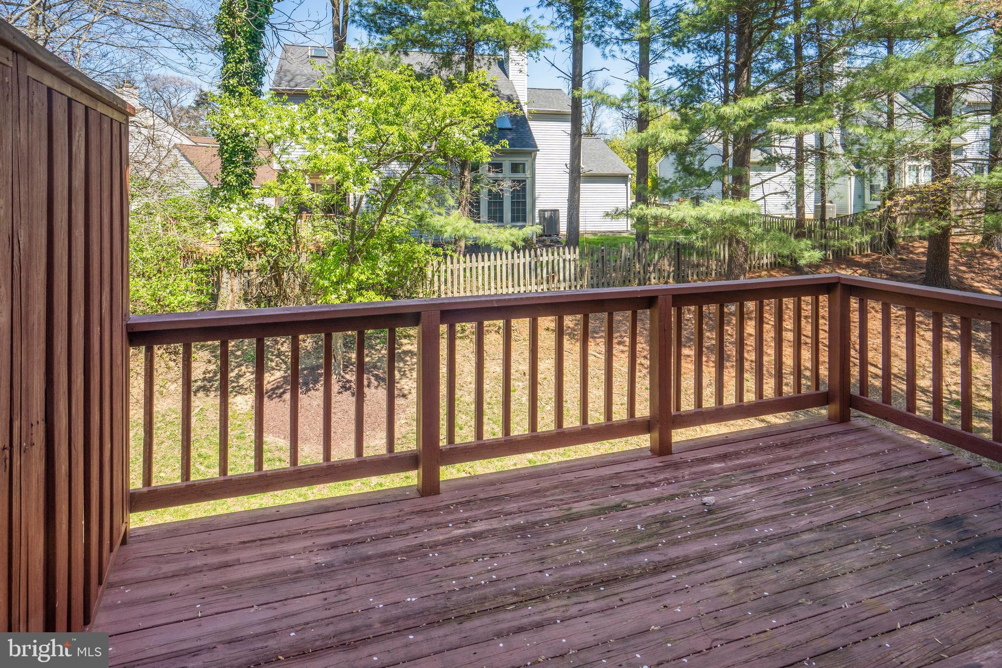 DUMONT OAKS - Residential Lease