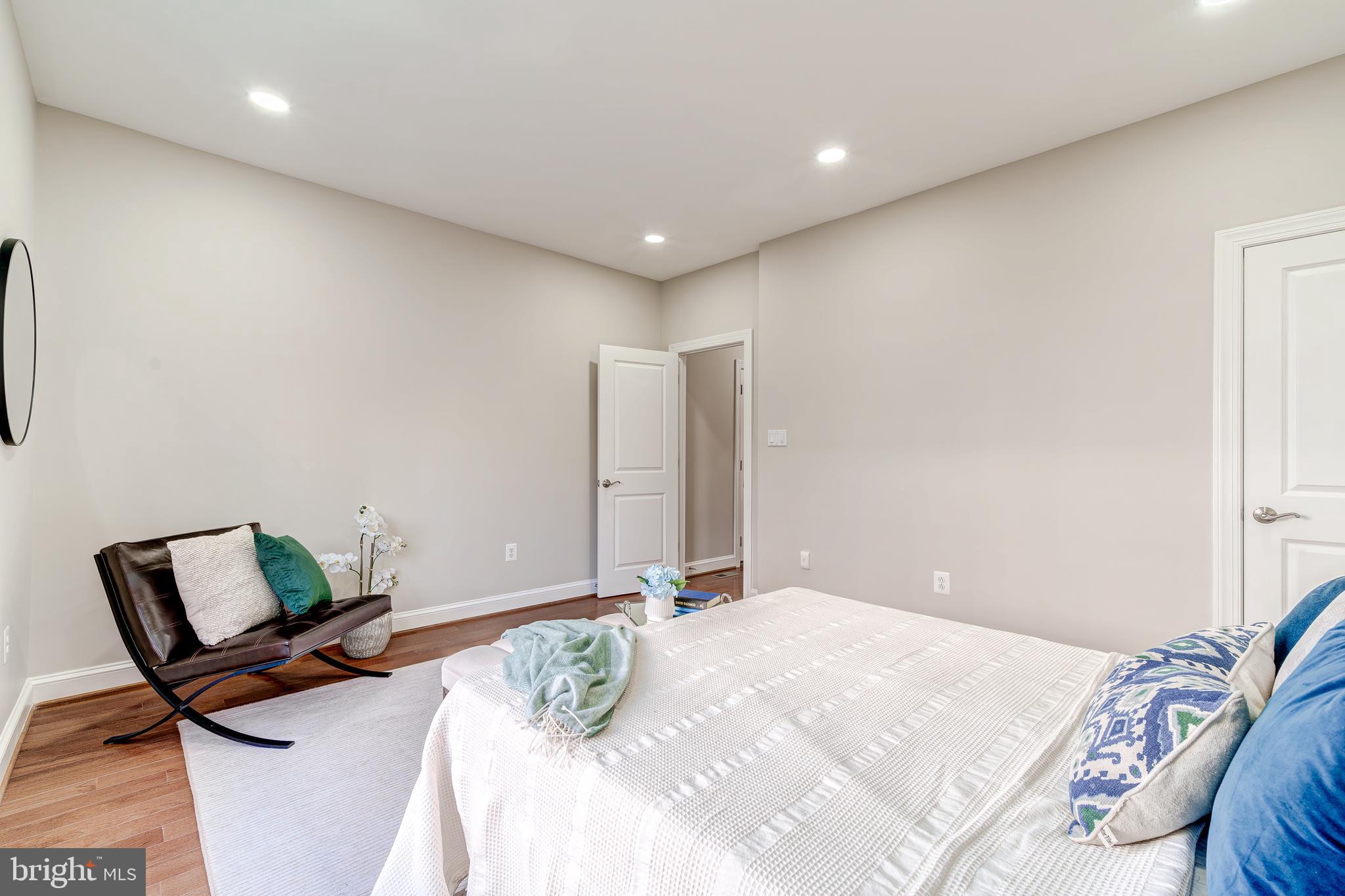 FALLVIEW - Residential