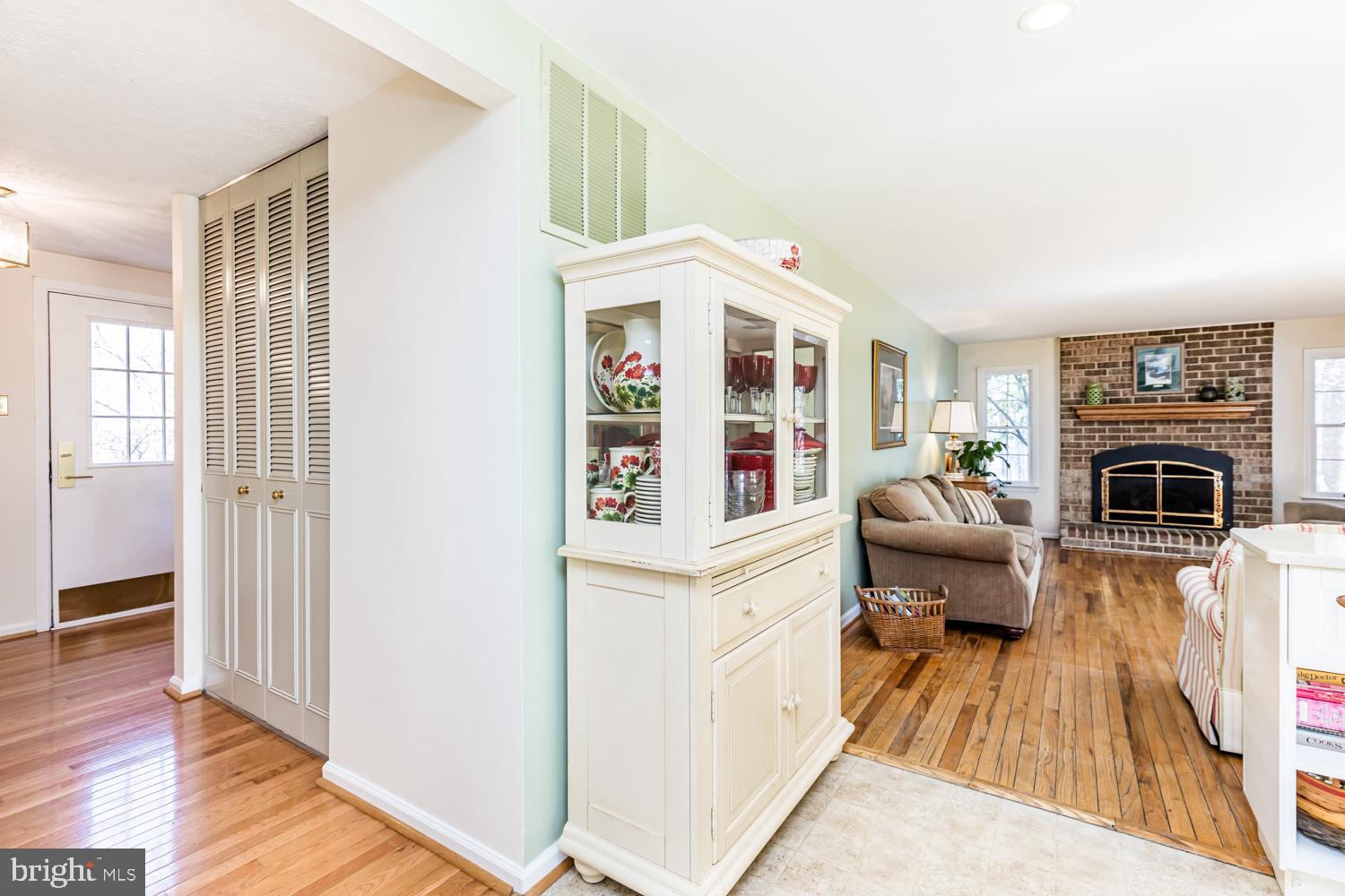 FOX HILL - Residential