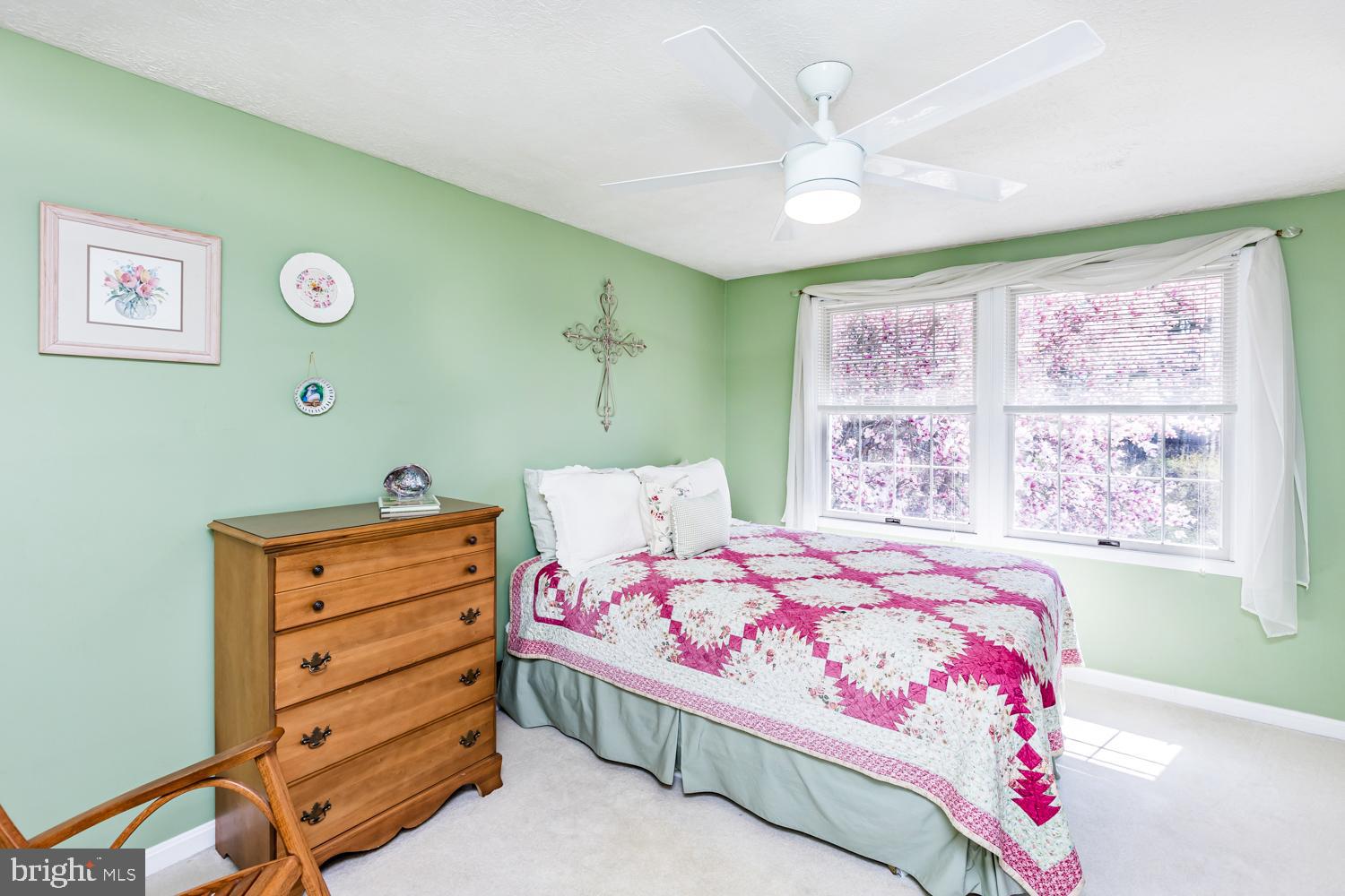 FOX HILL - Residential