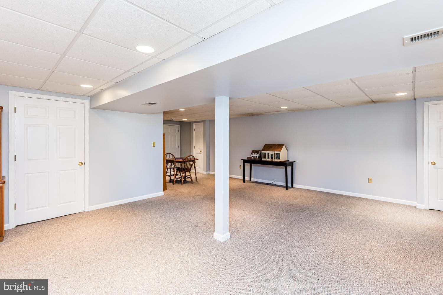 FOX HILL - Residential