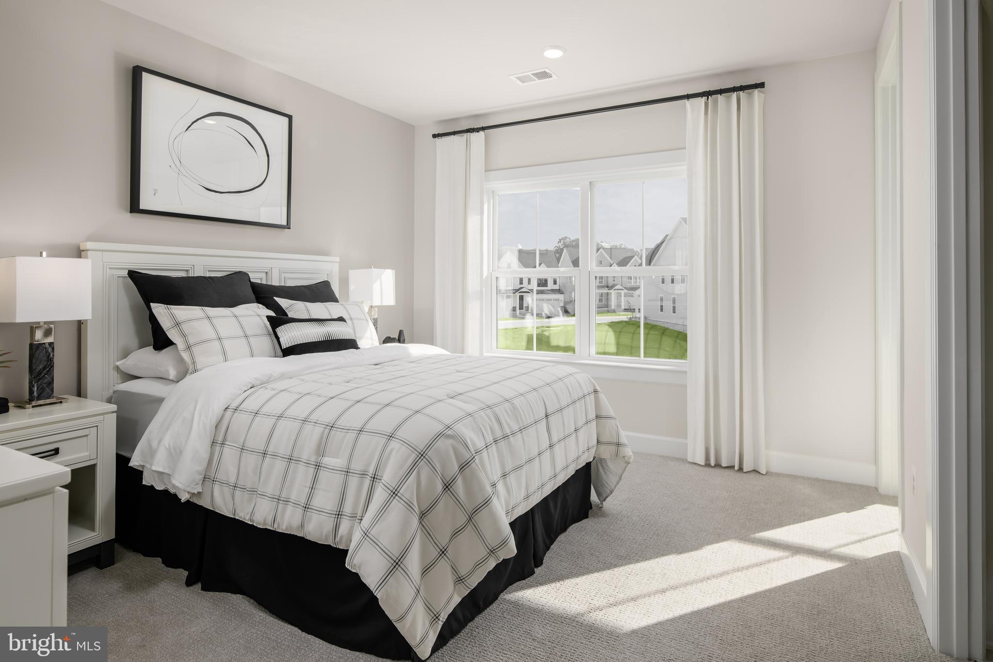 WESTMOUNT - Residential