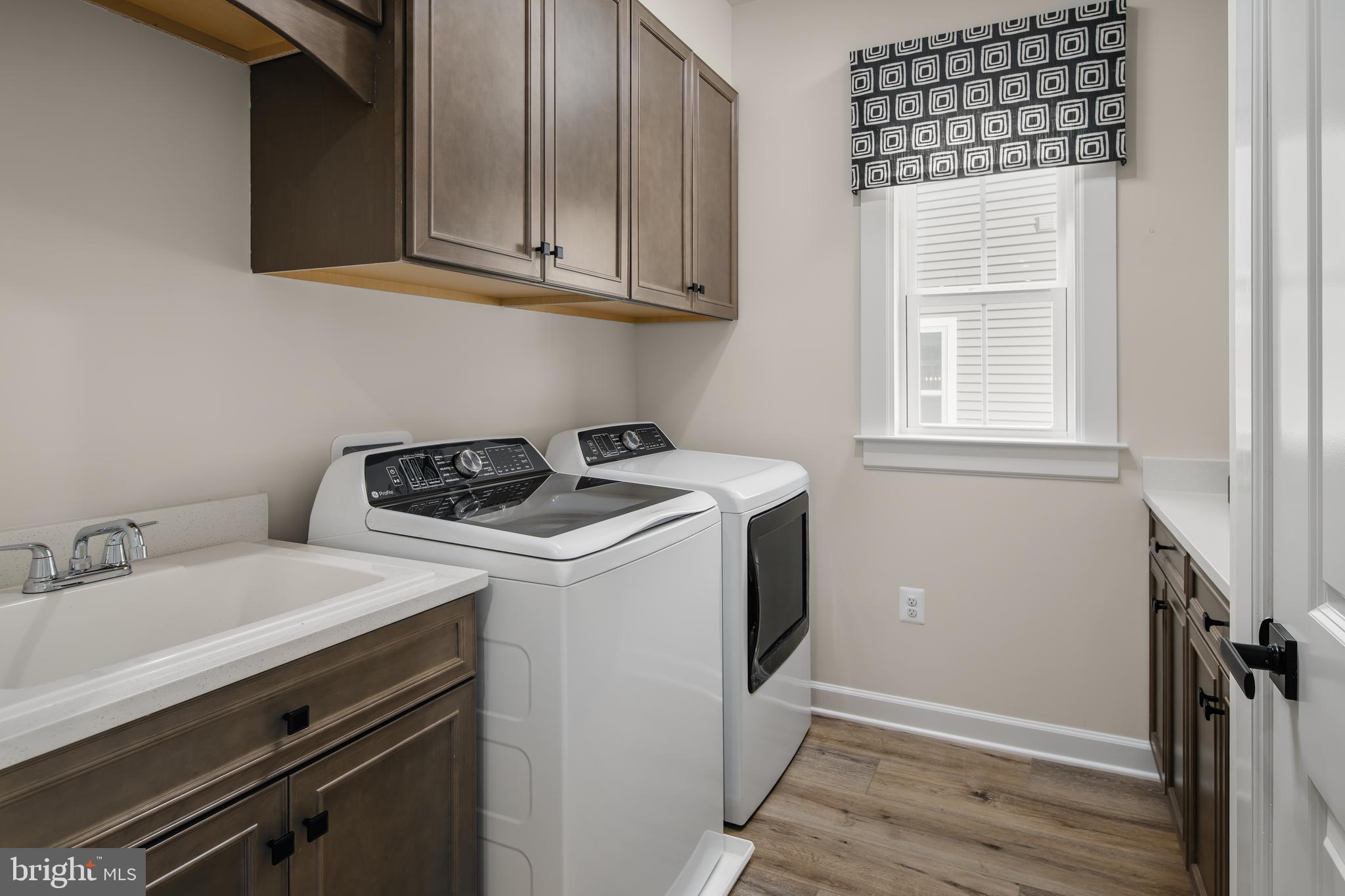 WESTMOUNT - Residential
