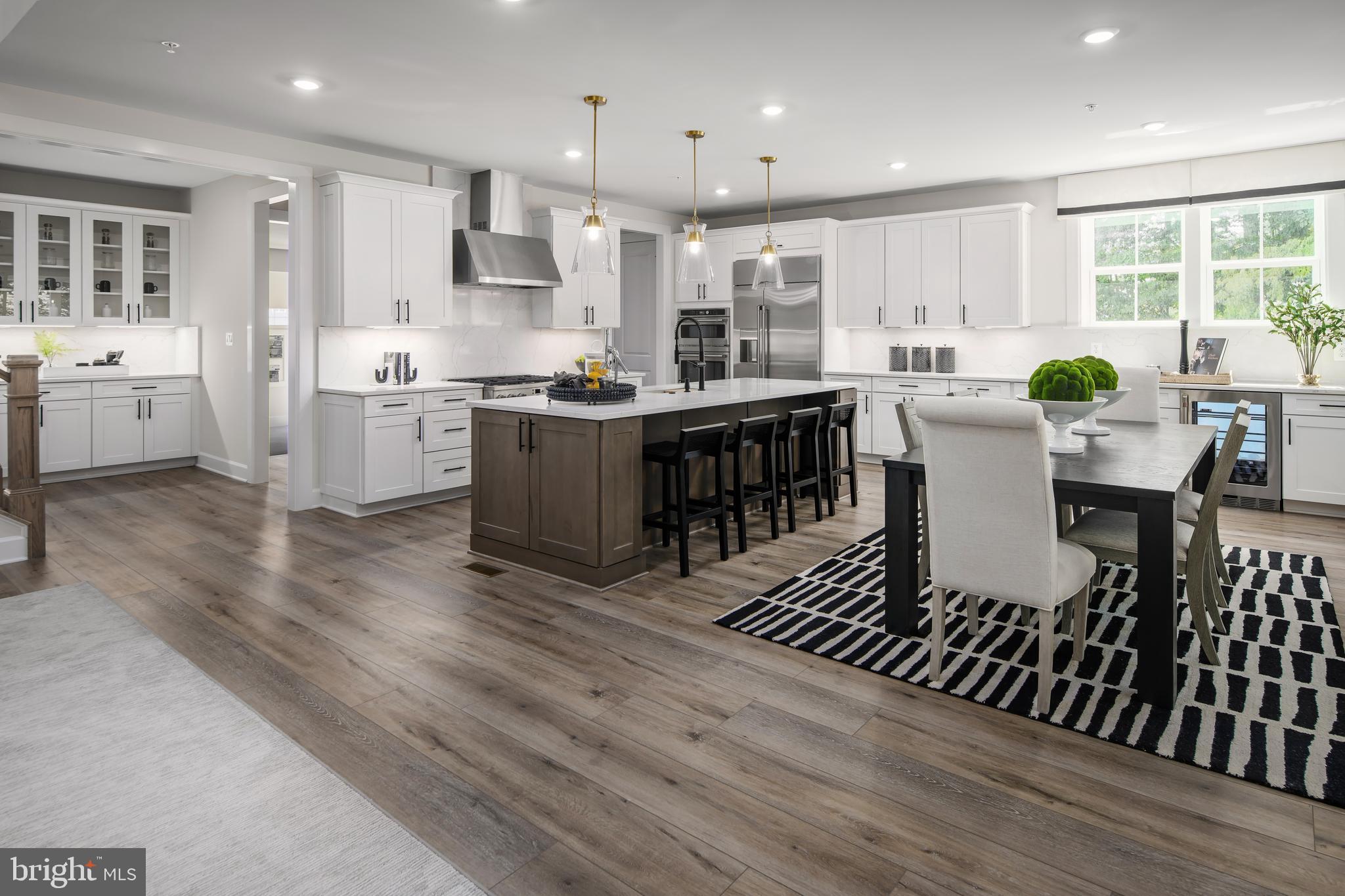 WESTMOUNT - Residential