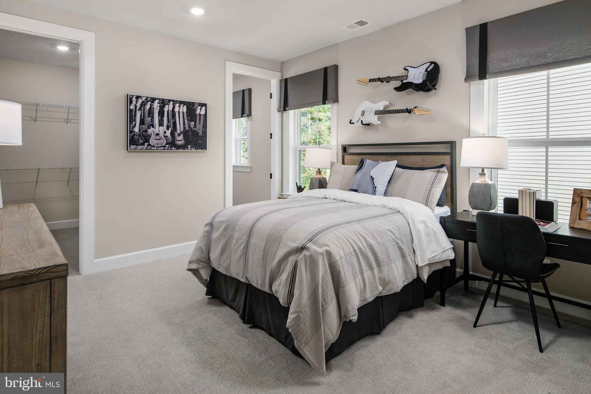 WESTMOUNT - Residential