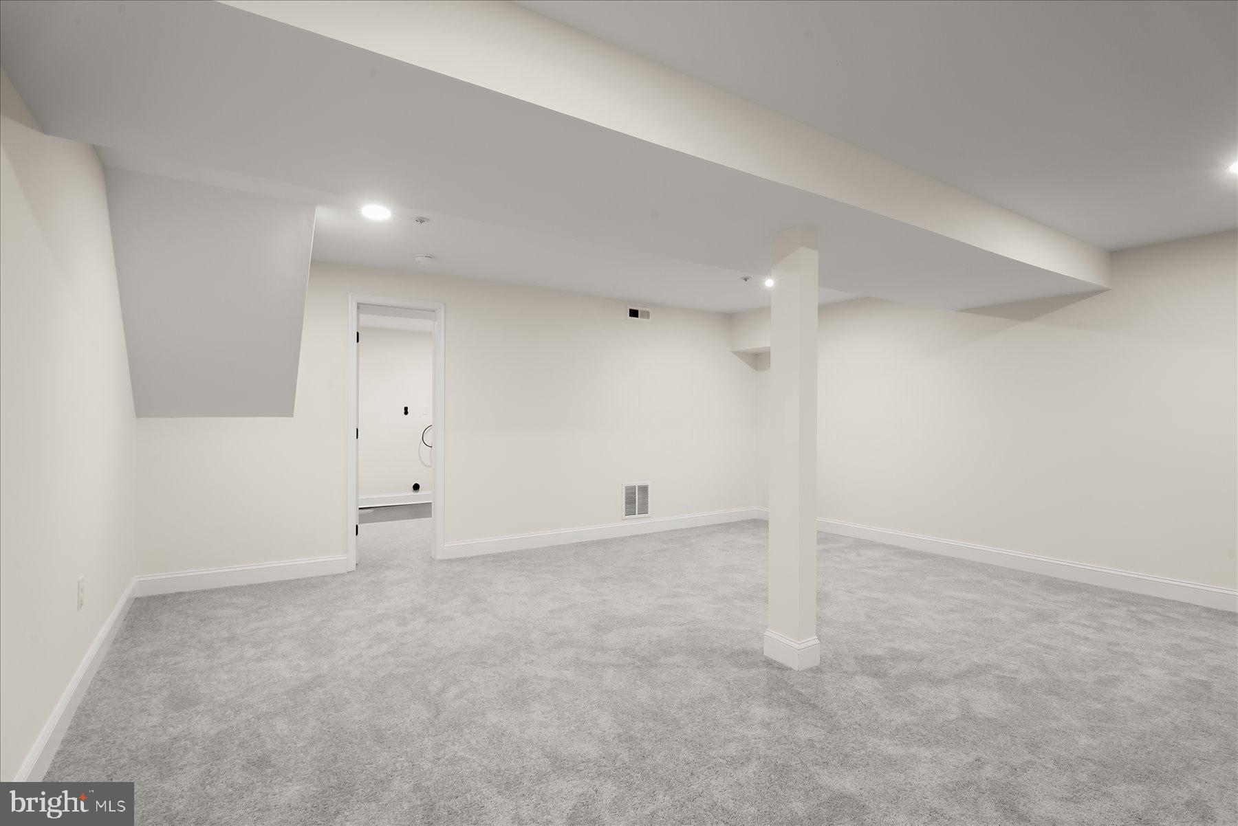 AVONDALE RUN - Residential