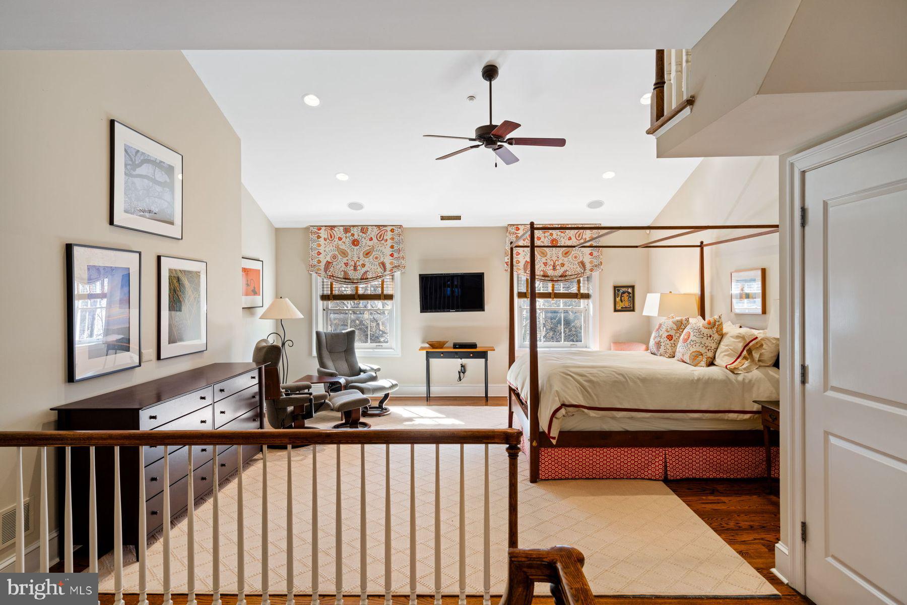 WASHINGTON SQ WEST - Residential