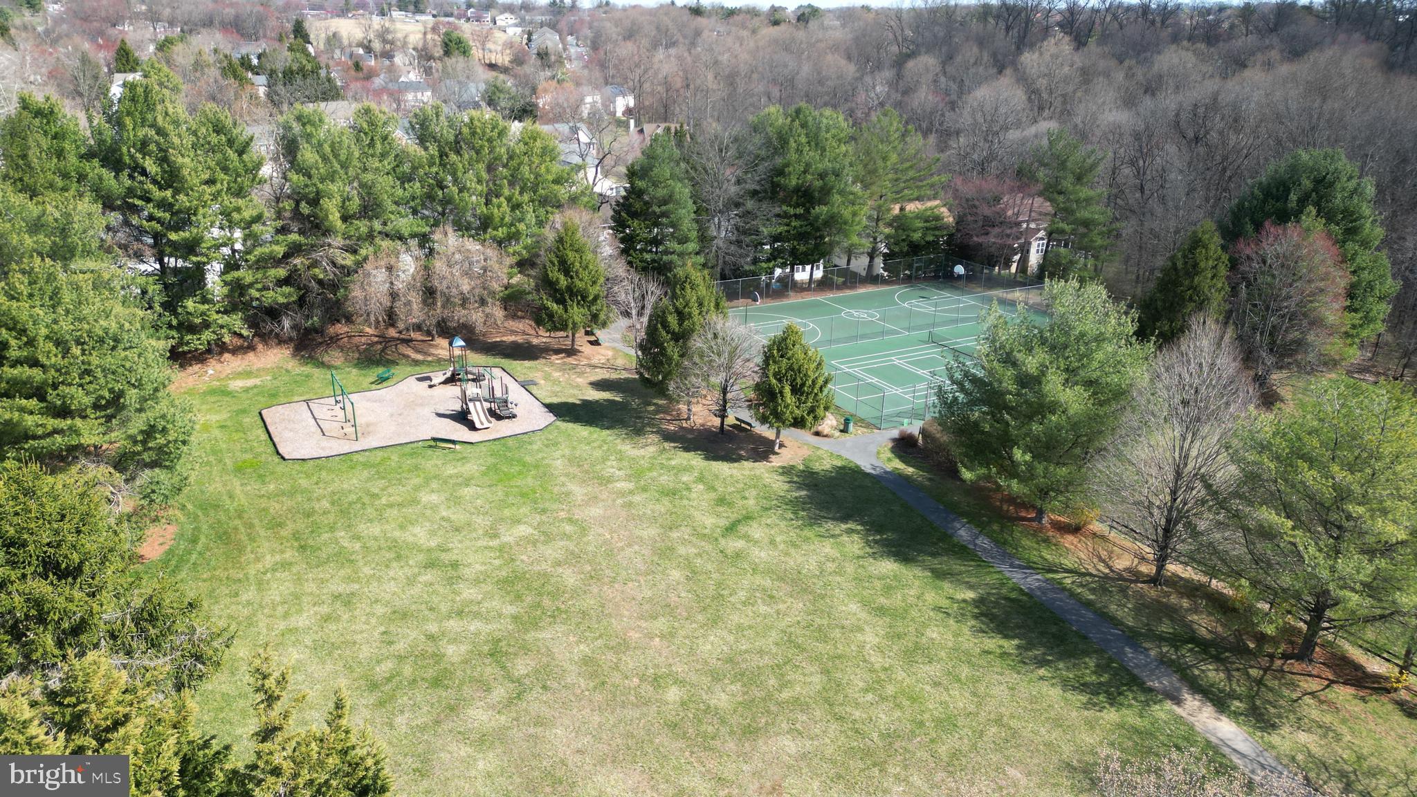 ELDERSBURG ESTATES - Residential