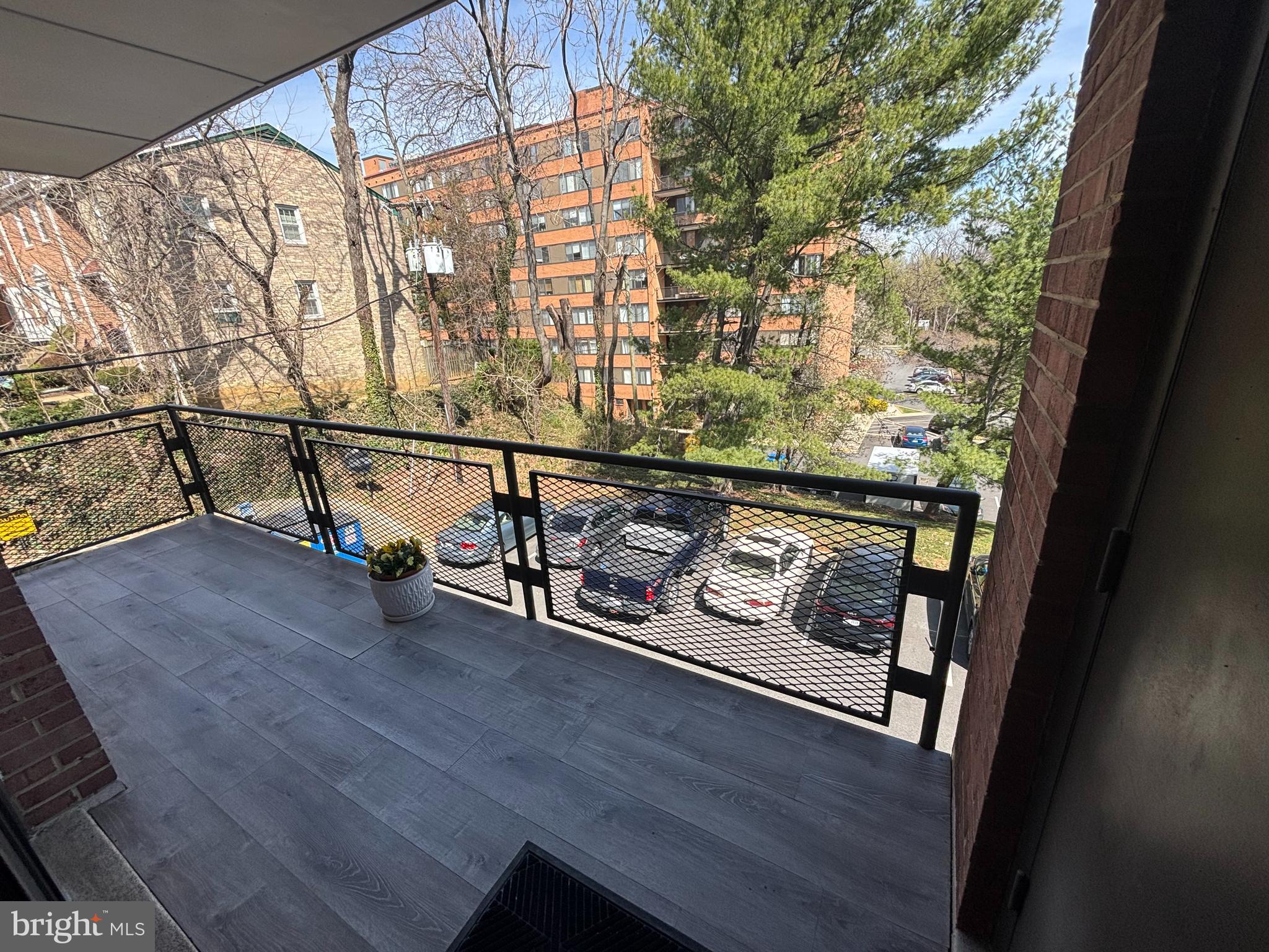 CARLYN PLACE - Residential Lease