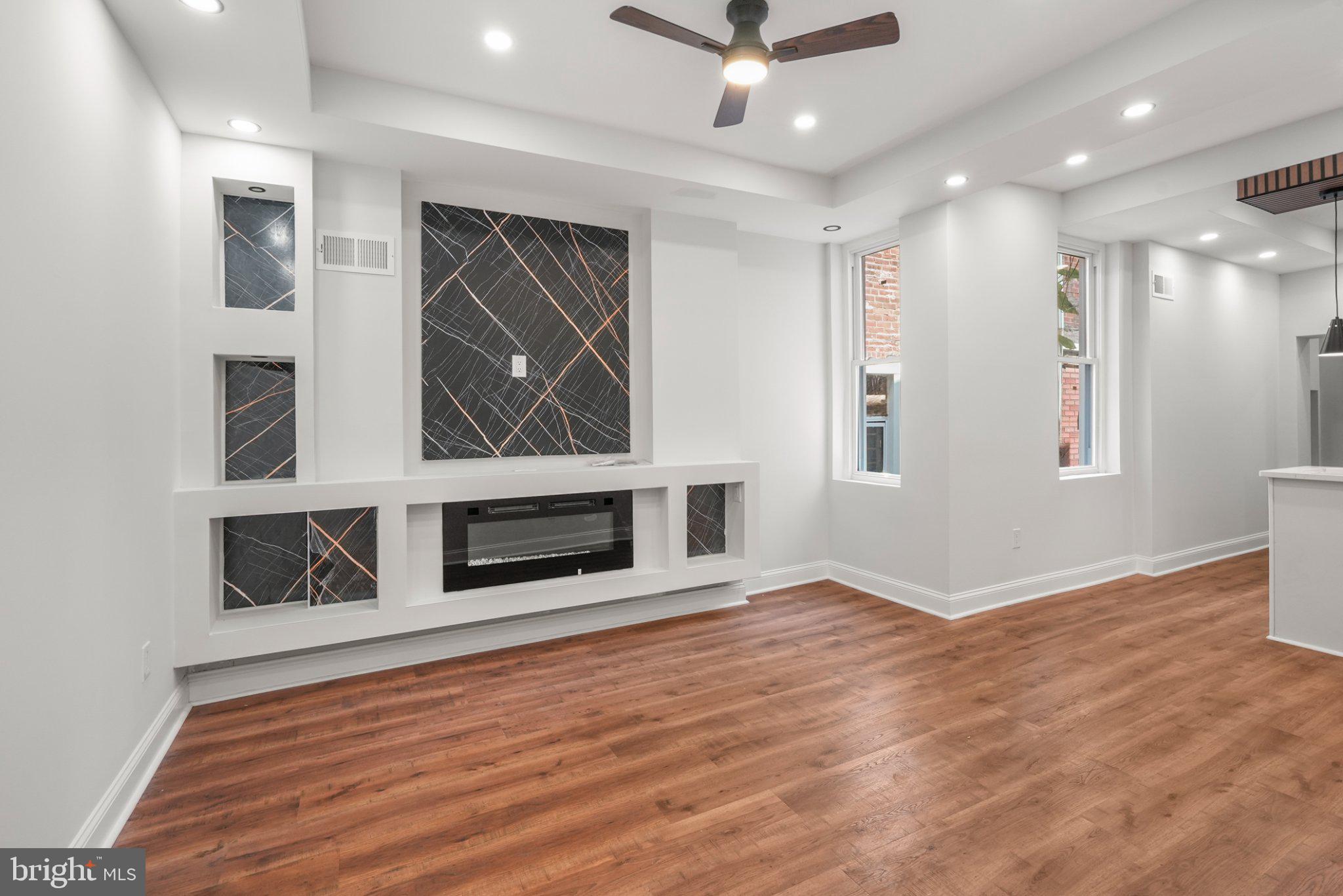 OVERBROOK - Commercial Sale