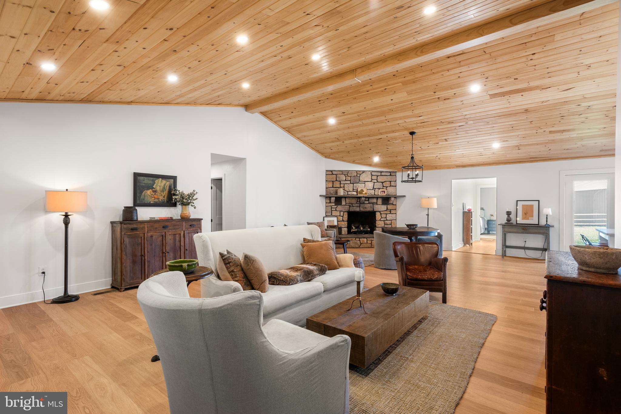 SNOWDENVILLE - Residential