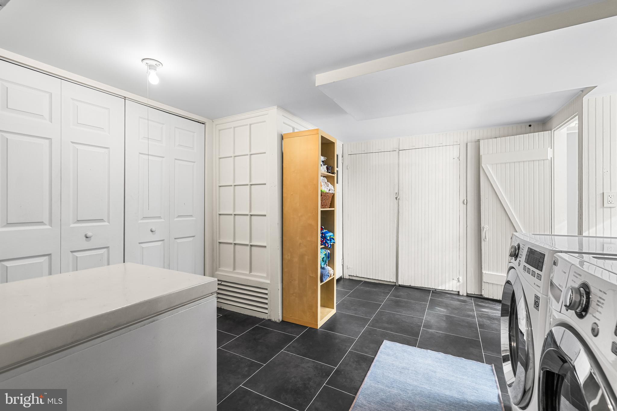 ORIGINAL NORTHWOOD - Residential