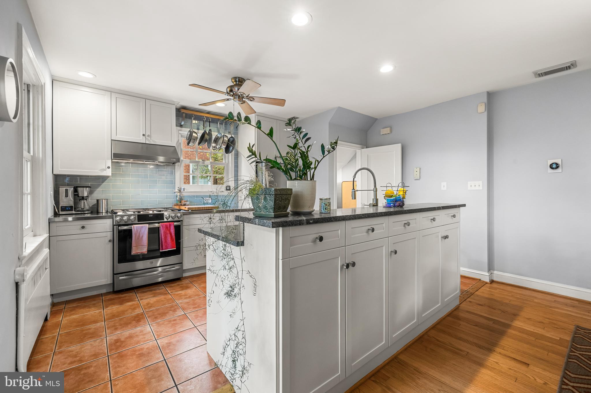 ORIGINAL NORTHWOOD - Residential
