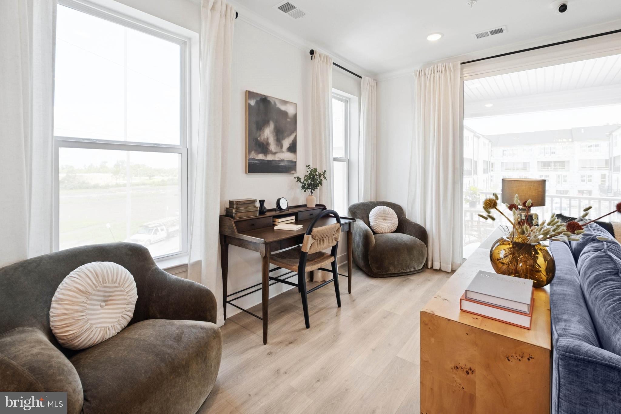 GALLERY PARK AT WESTFIELDS - Residential