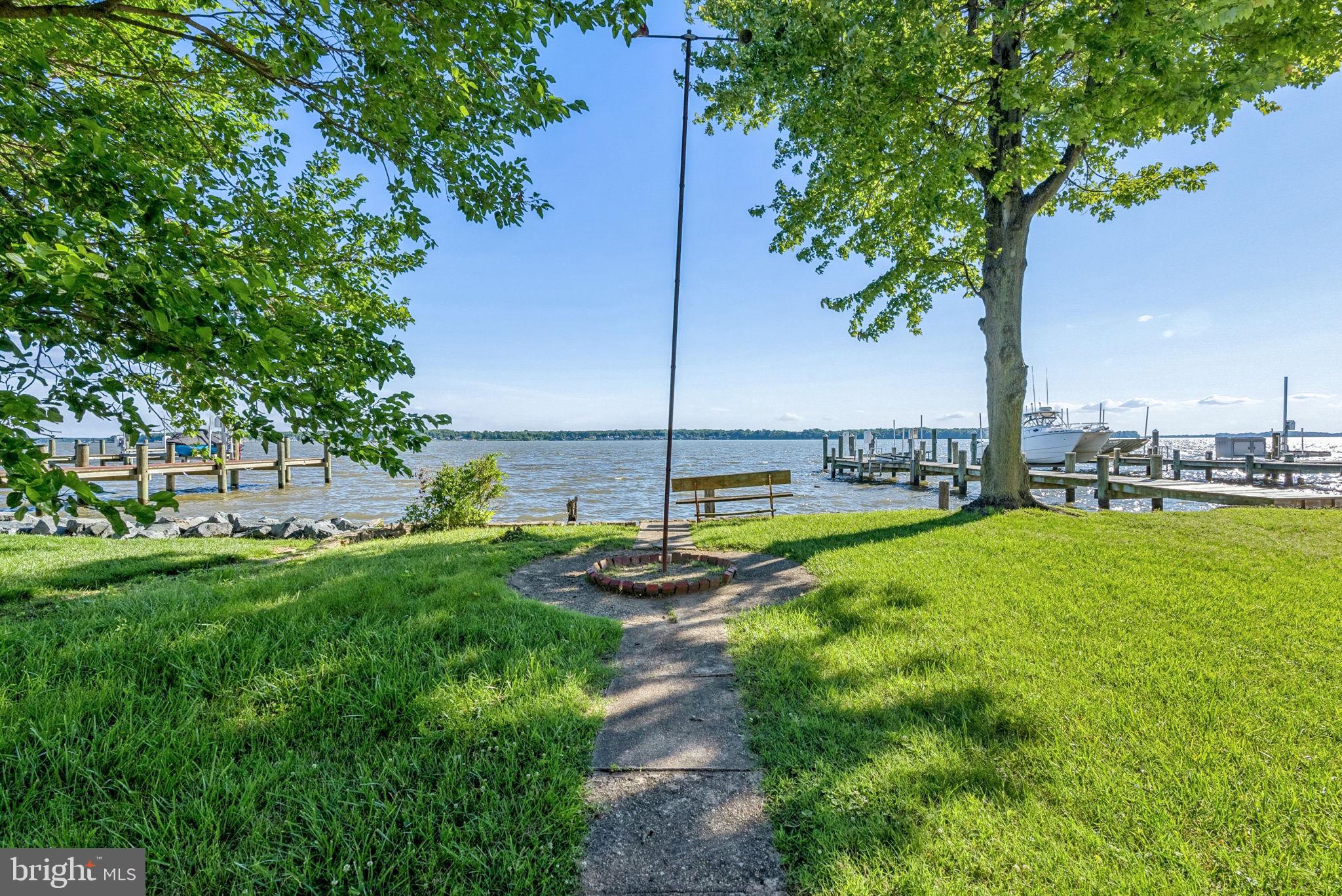 EDGEMERE/SPARROWS POINT - Residential