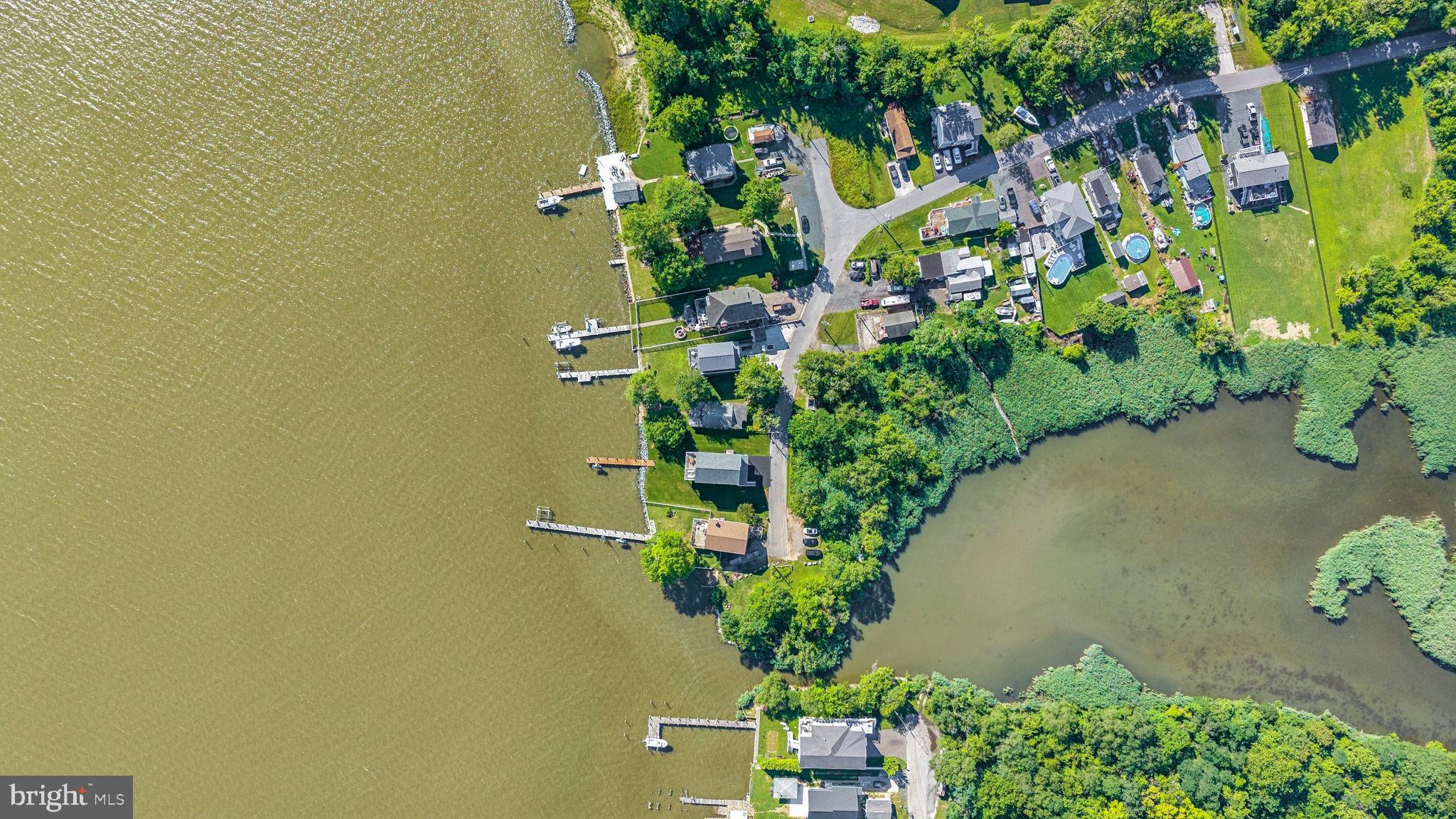 EDGEMERE/SPARROWS POINT - Residential