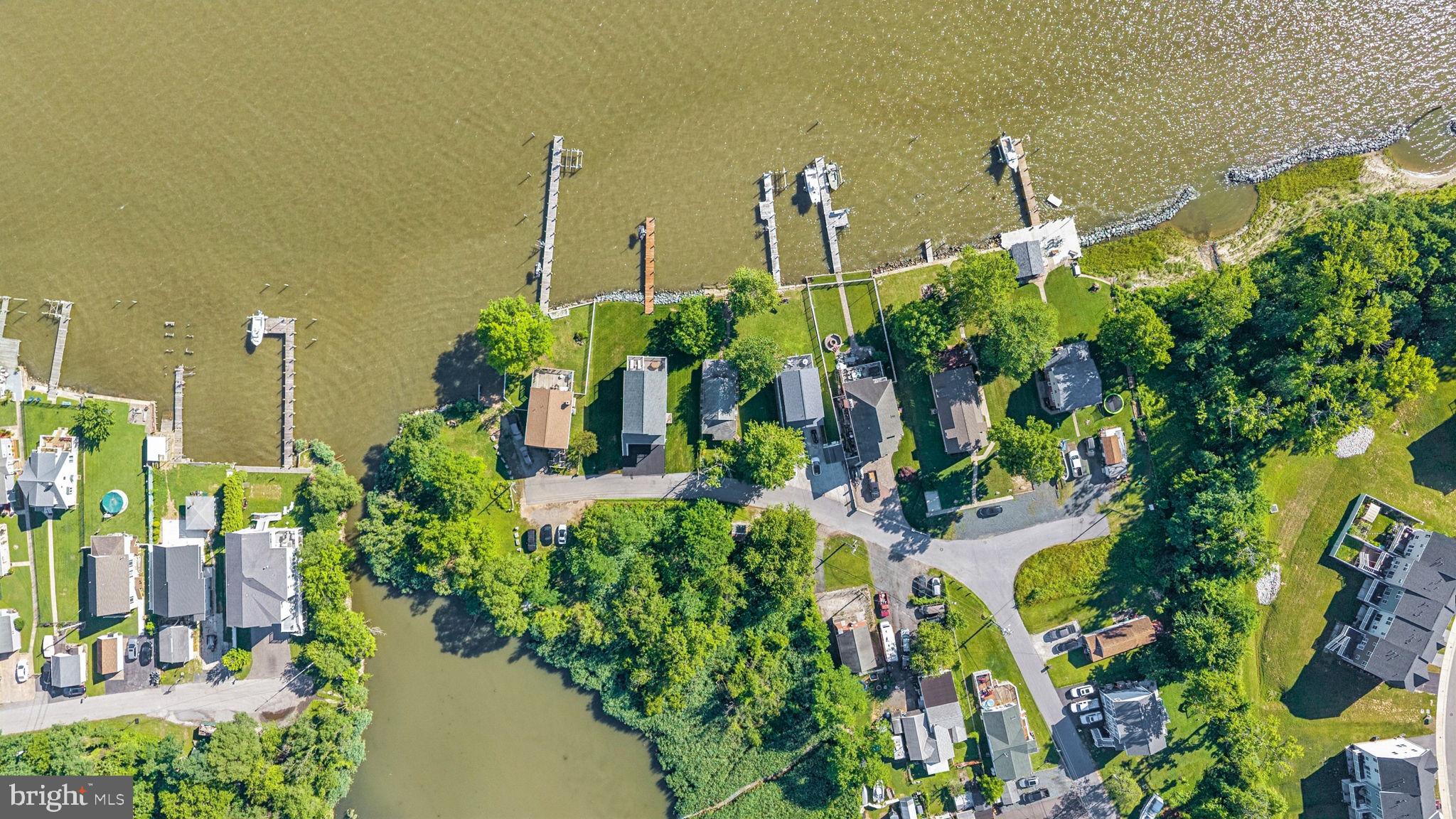 EDGEMERE/SPARROWS POINT - Residential