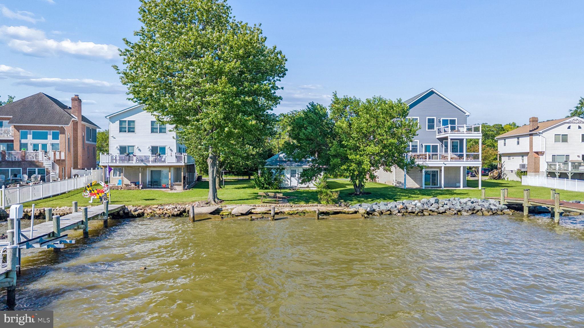 EDGEMERE/SPARROWS POINT - Residential