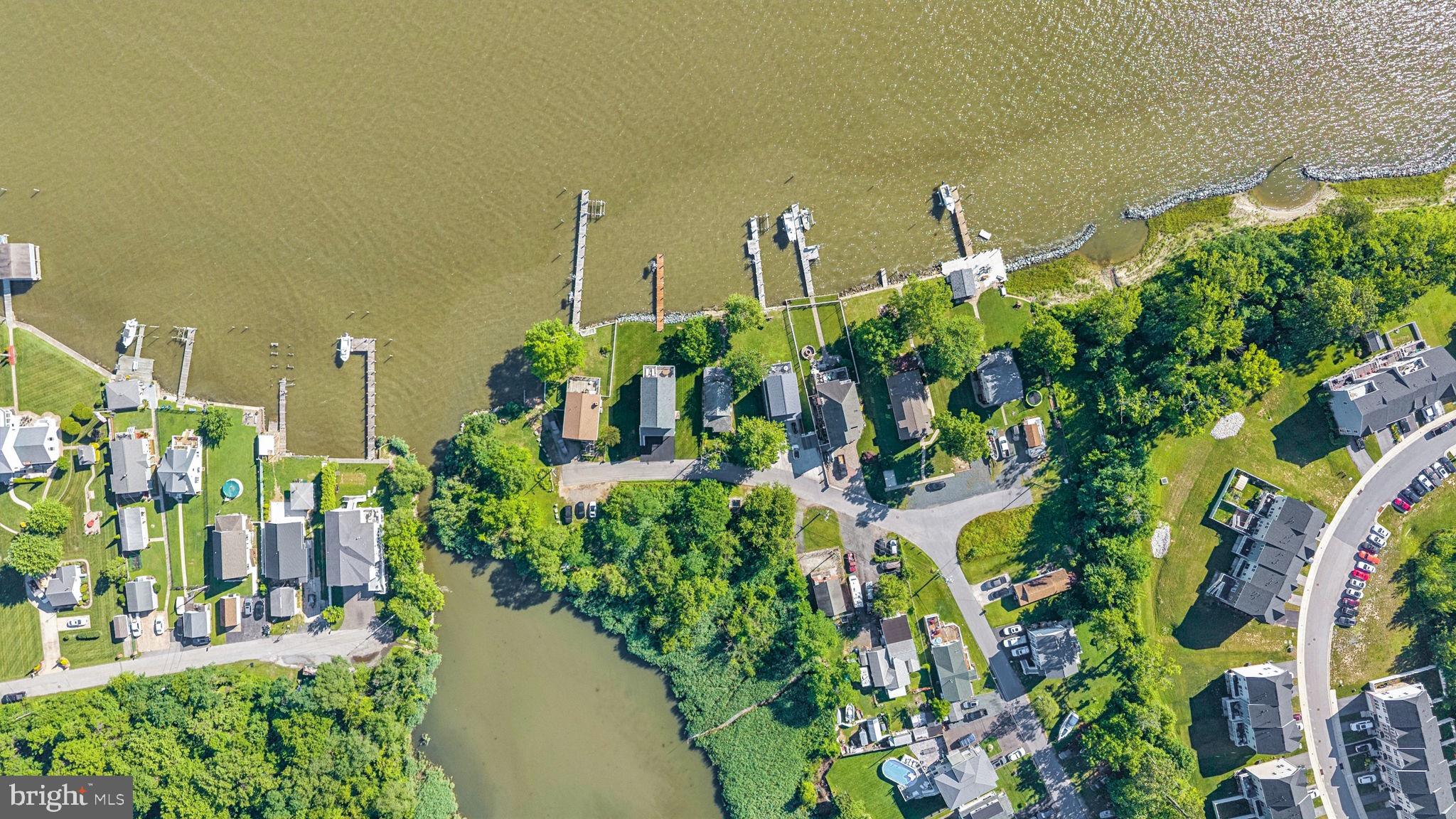 EDGEMERE/SPARROWS POINT - Residential