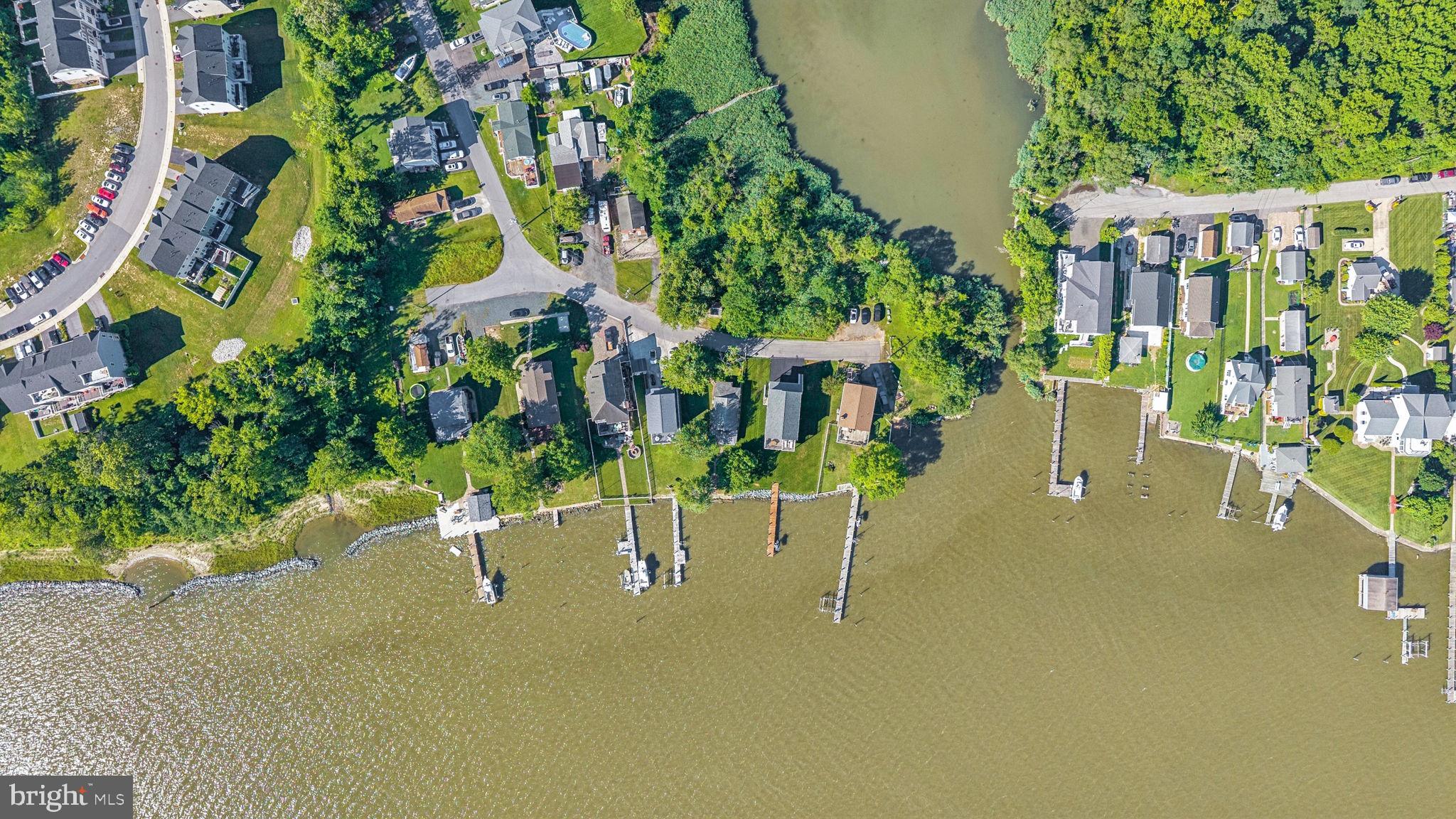 EDGEMERE/SPARROWS POINT - Residential