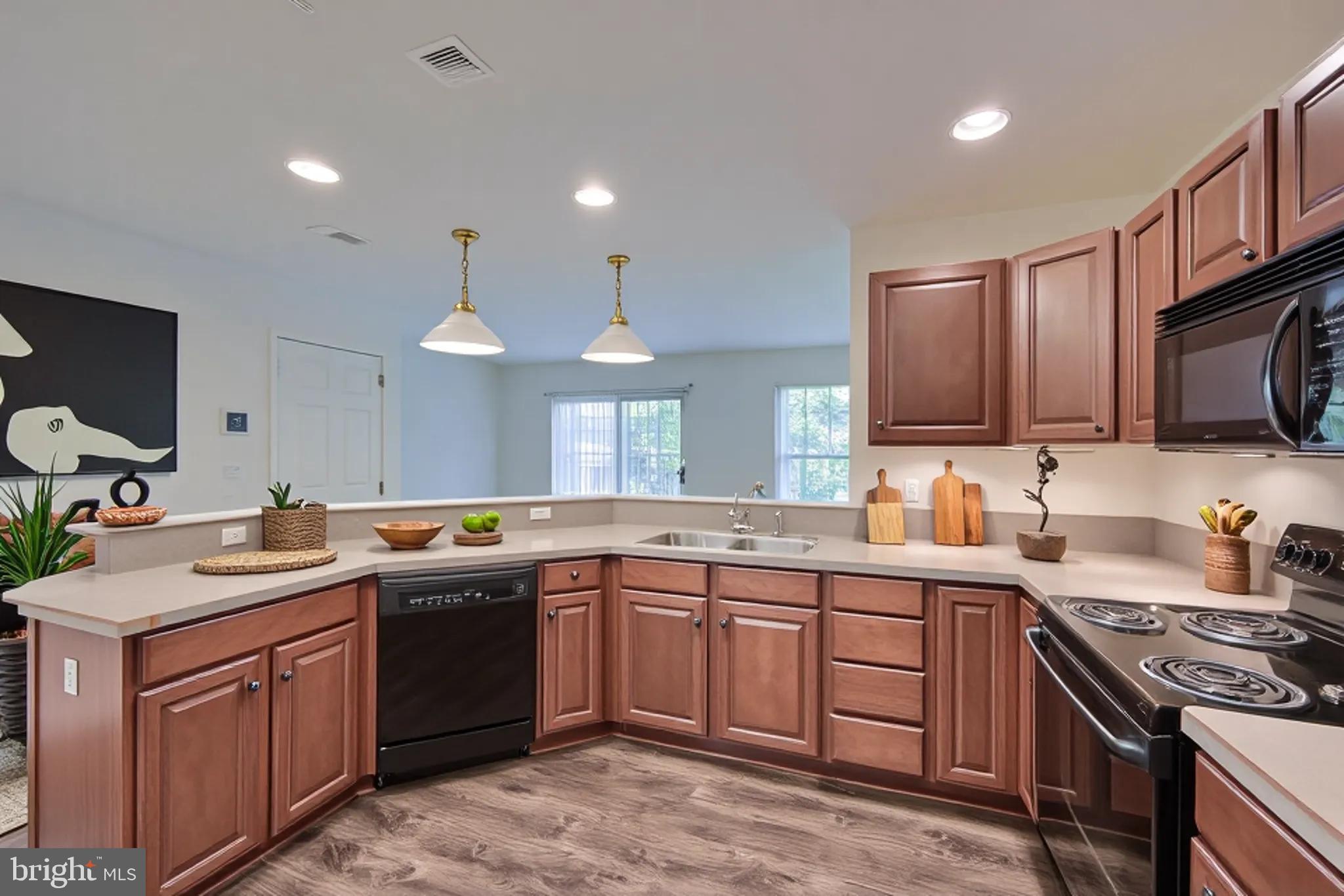 WHITETAIL CROSSING - Residential