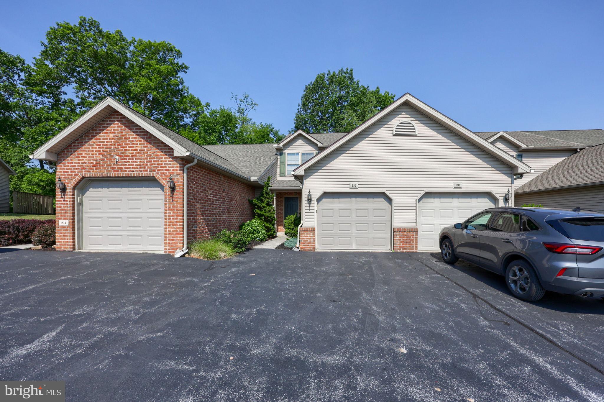 WHITETAIL CROSSING - Residential