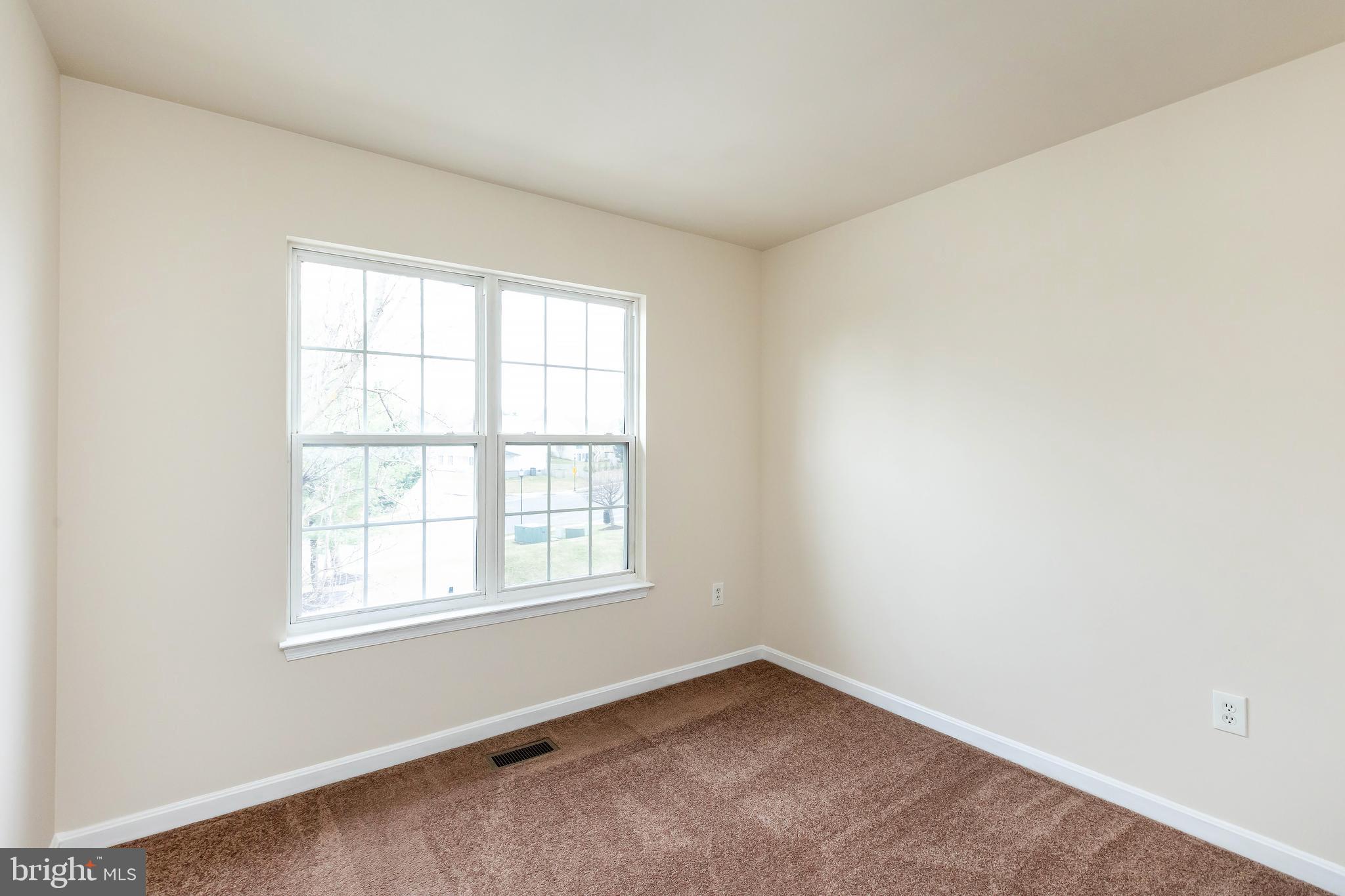 NORTH CROSSING - Residential